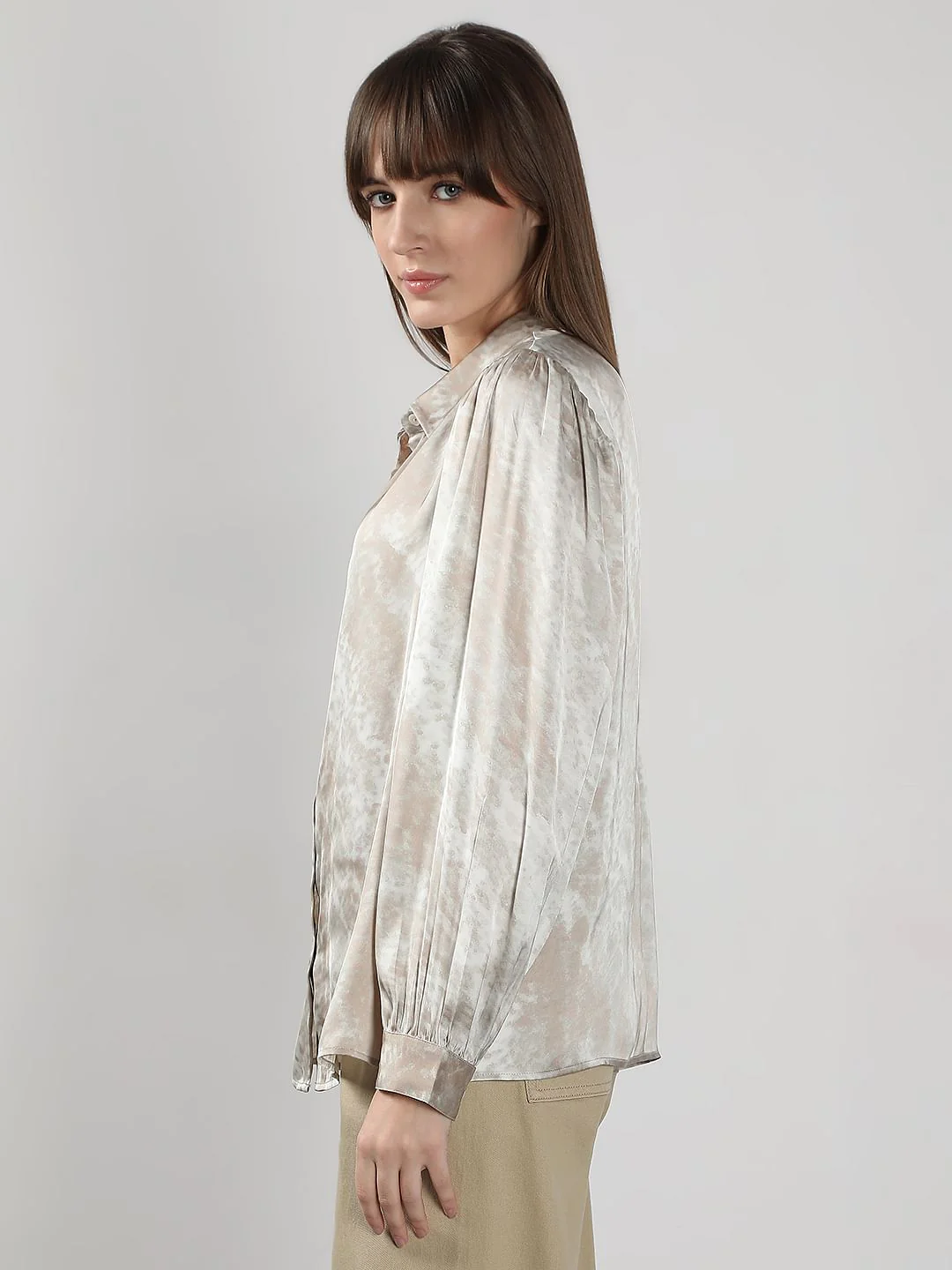 Off-White Printed Shirt - Image 3