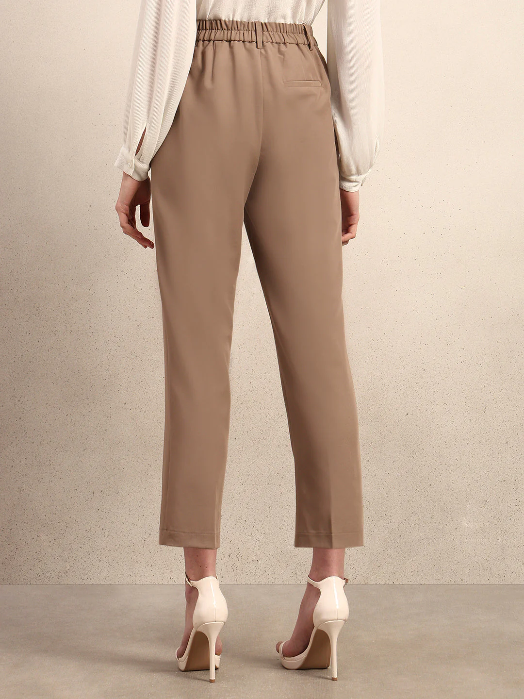 Brown Cropped Slim Fit Pants - Image 4