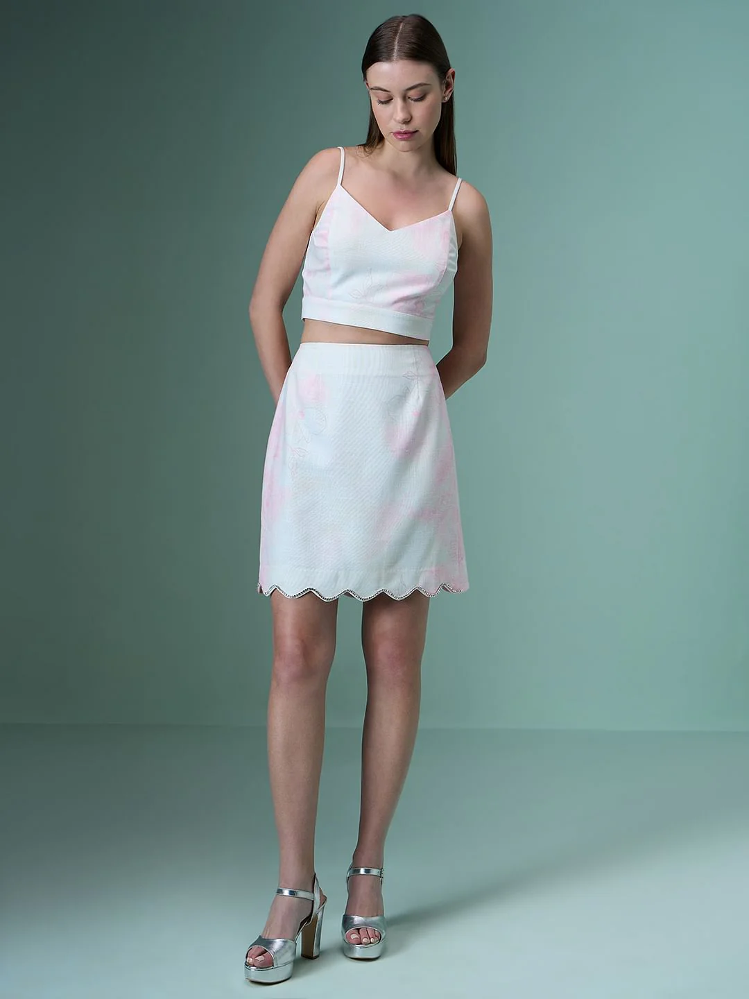 Marquee White Floral Co-Ord Set Crop Top - Image 5