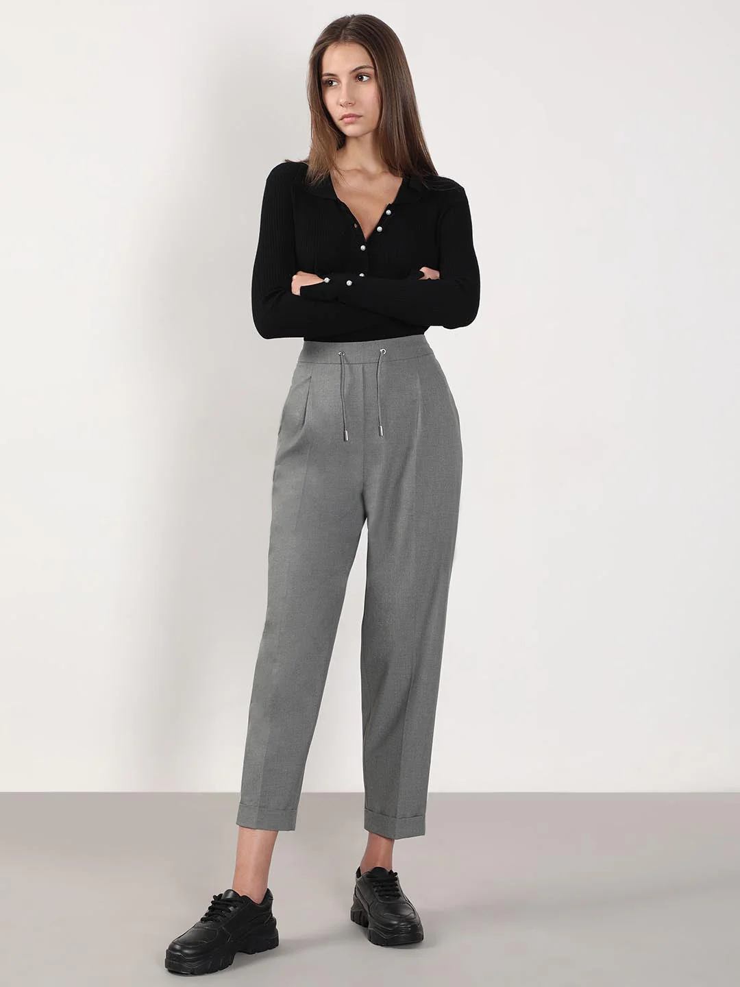Vero Moda Light Grey Tapered Fit Pants - Image 5