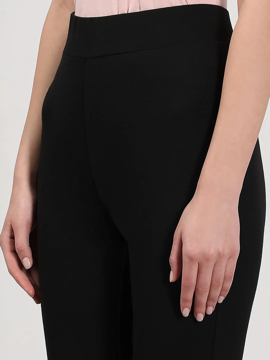 Black High Rise Flared Pants - Image 8