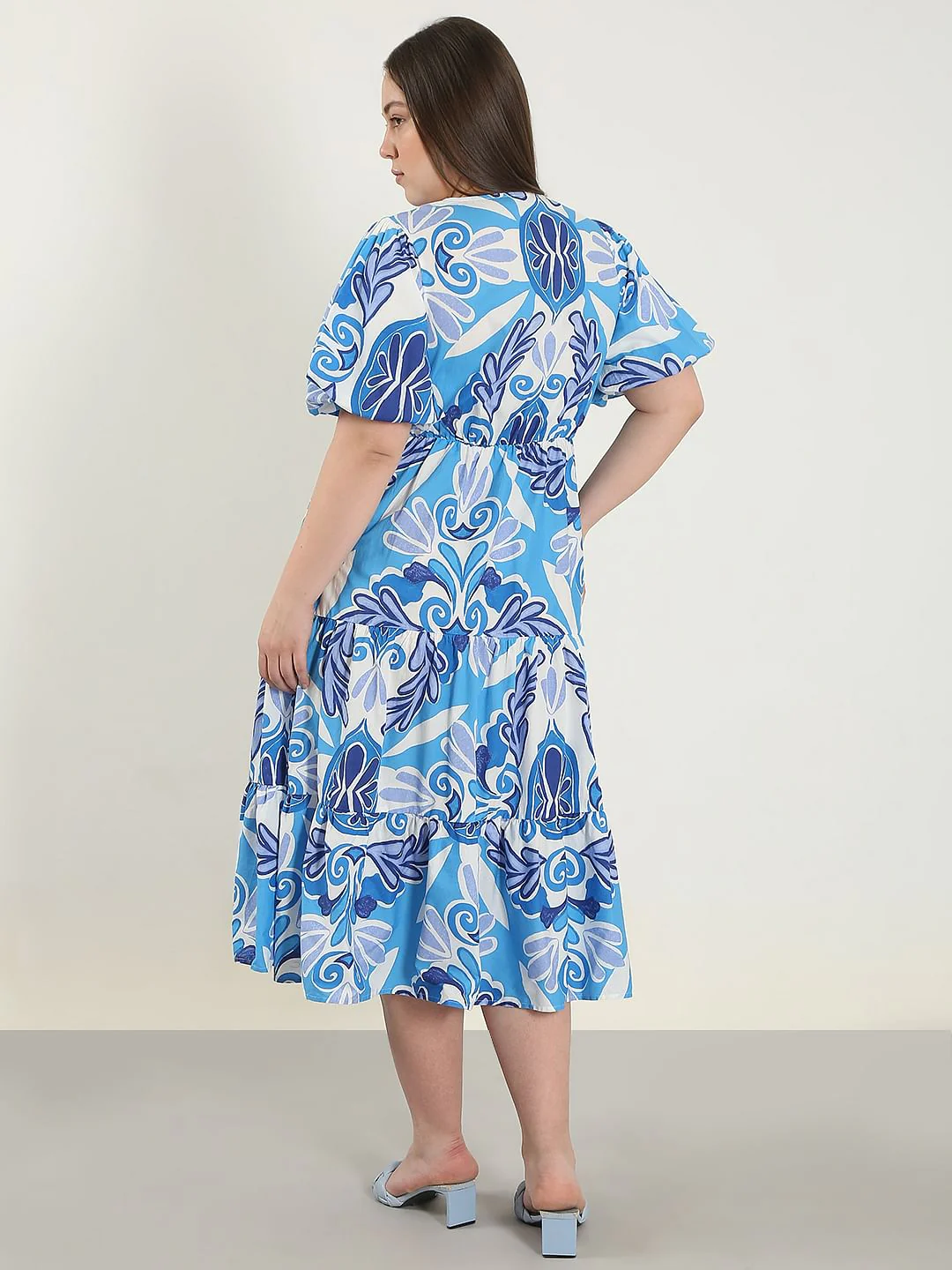 Curve Blue Printed Midi Dress - Image 4