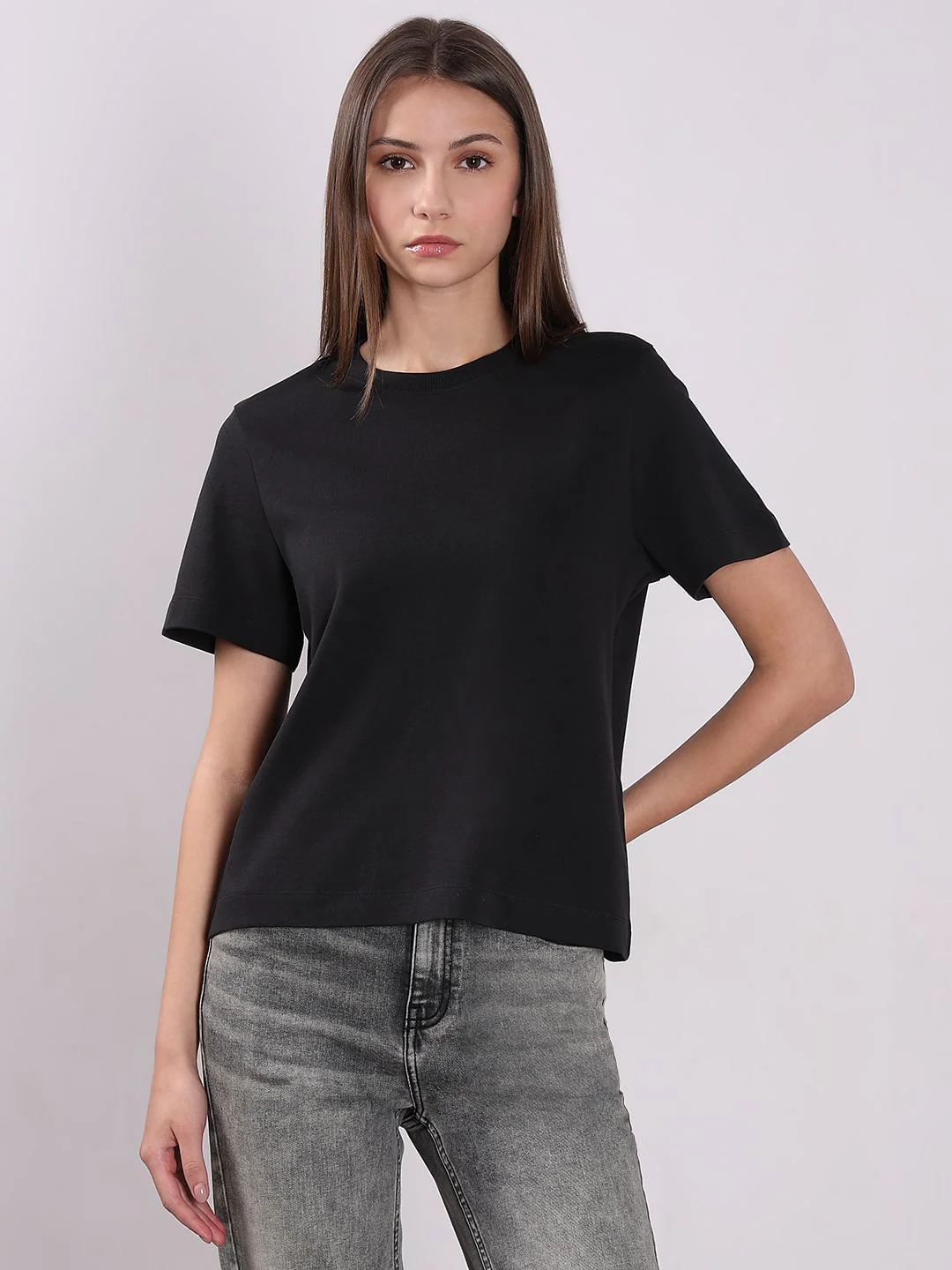 Black Cotton O-Neck T-Shirt - Image 2