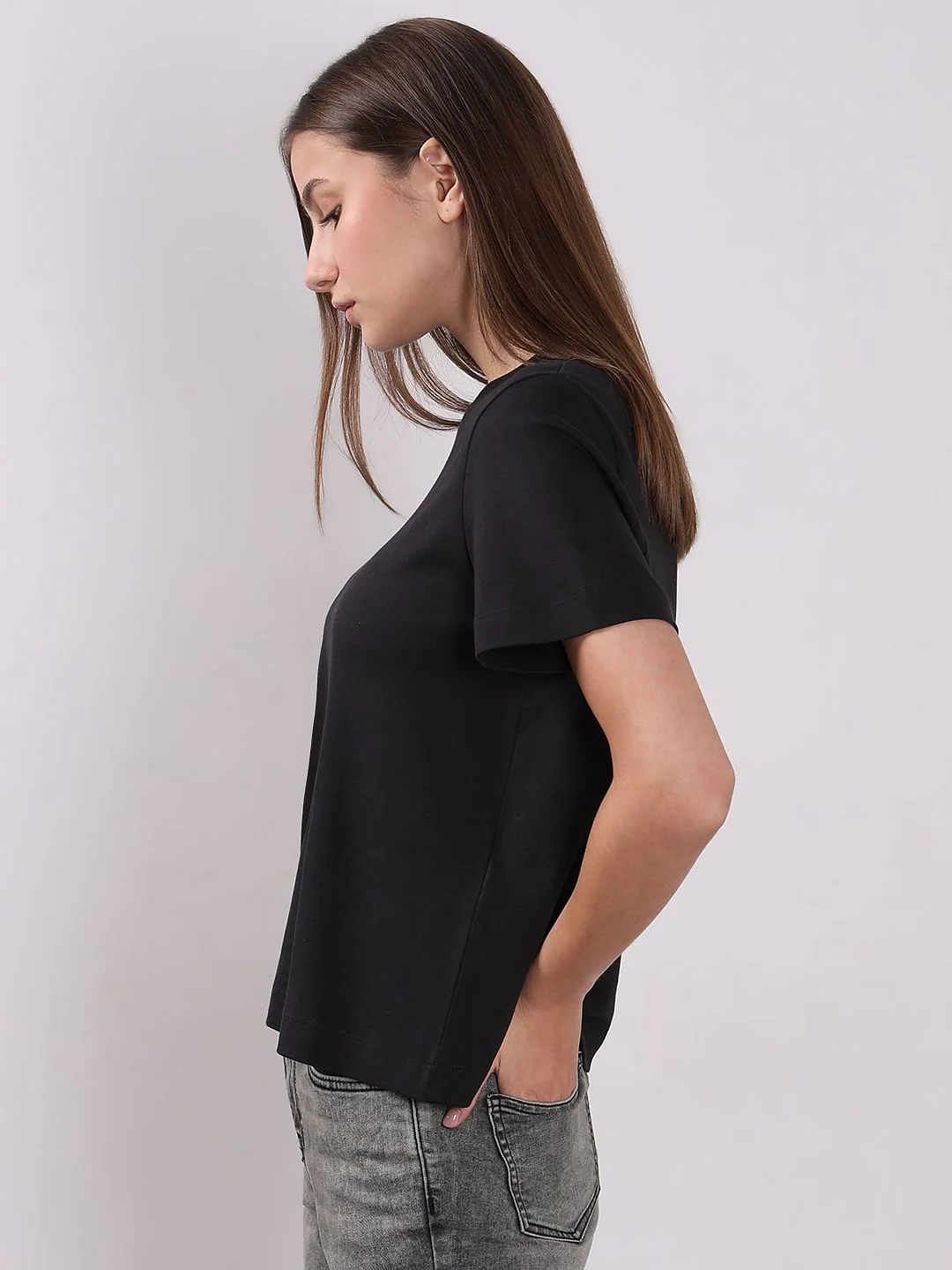 Black Cotton O-Neck T-Shirt - Image 3