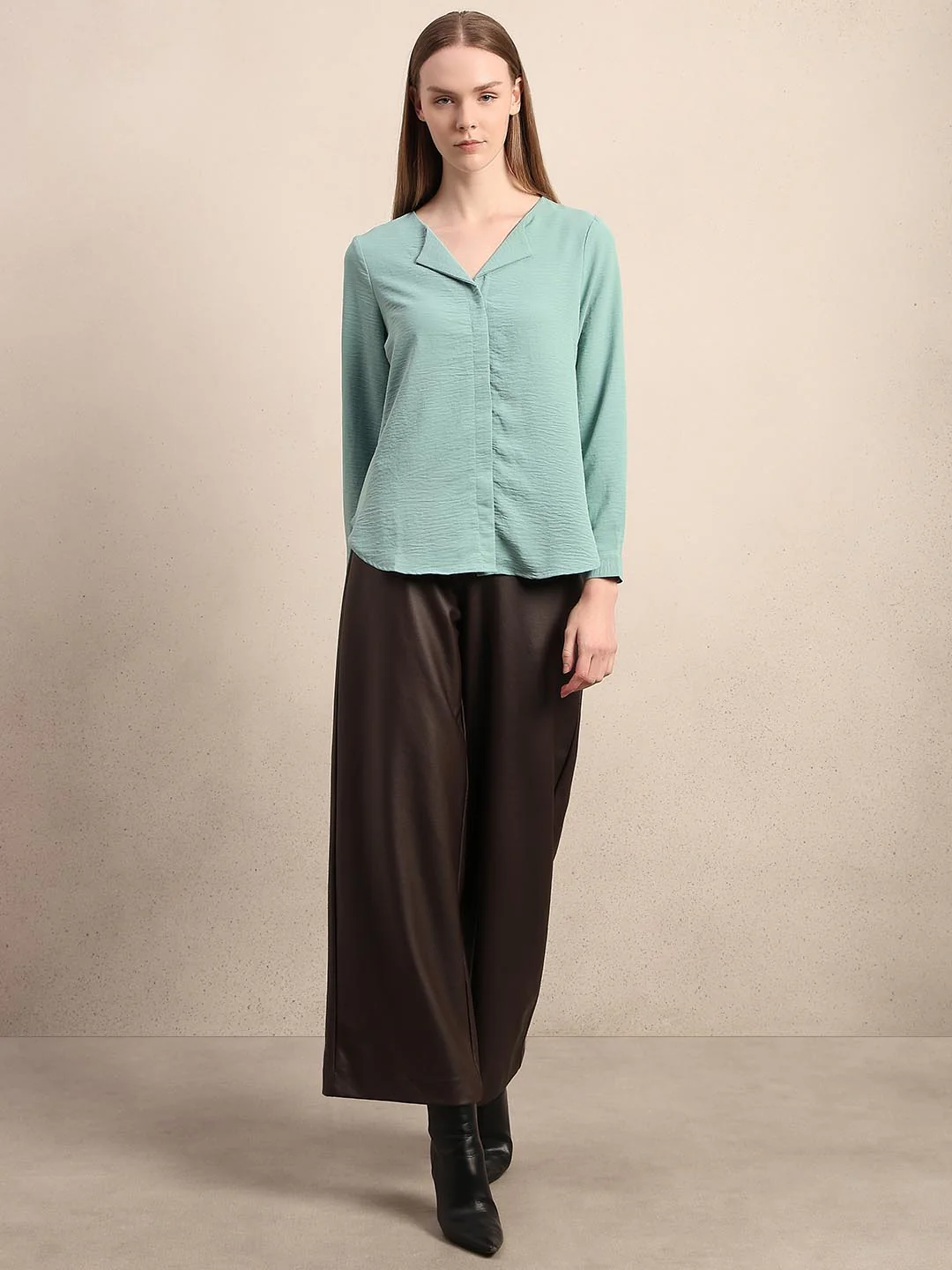 Blue Notched Lapel Collar Top - Image 5