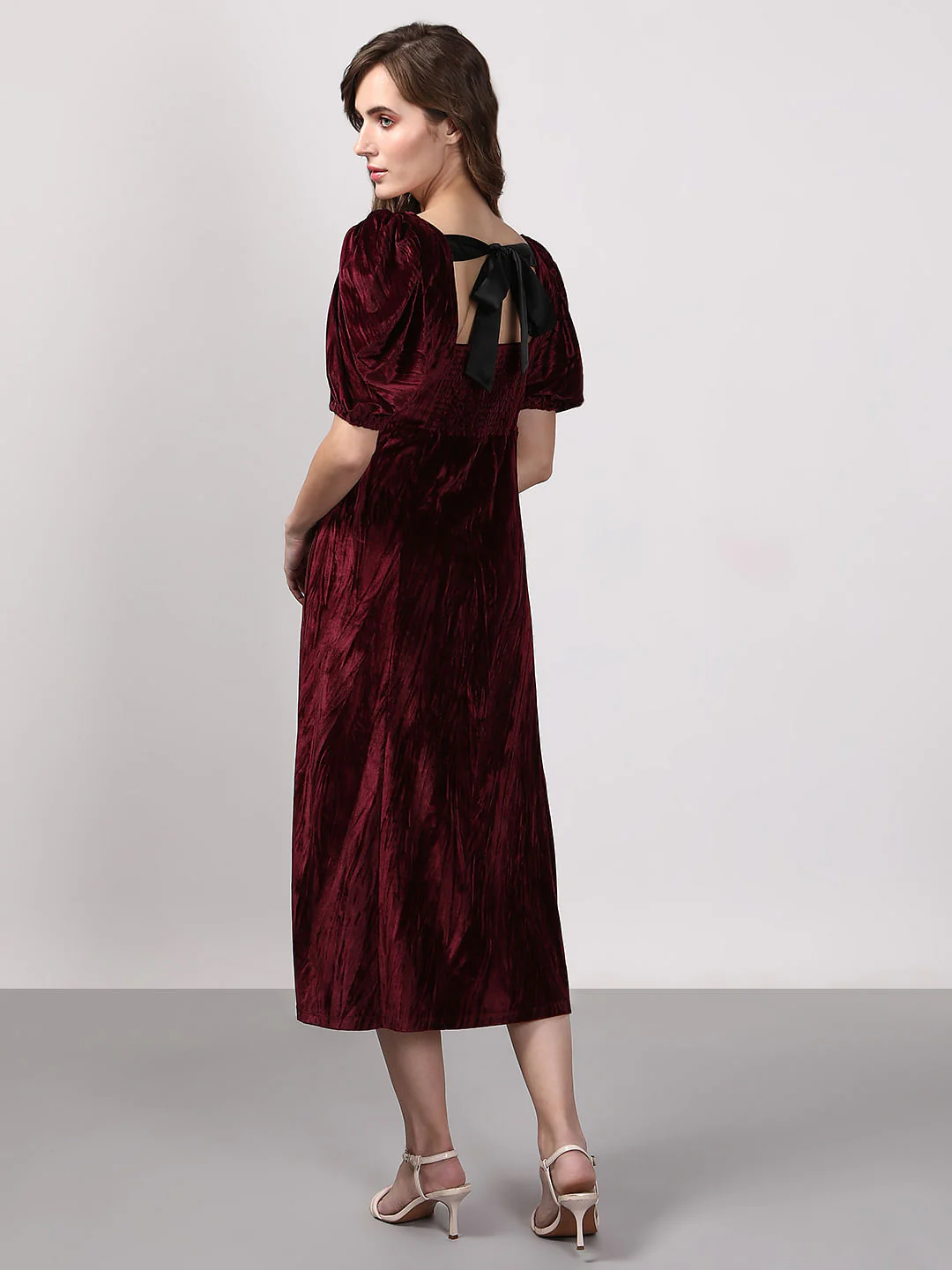 Maroon Velvet Shift Dress - Image 4