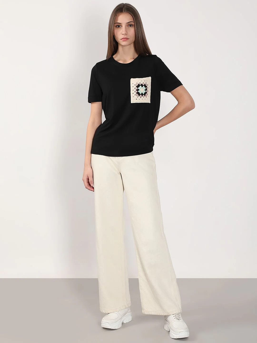 Black Crochet Pocket T-Shirt - Image 5
