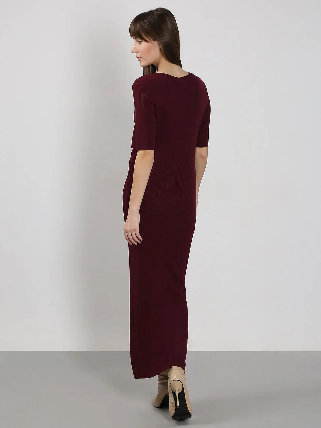 Burgundy Bodycon Dress - Image 4