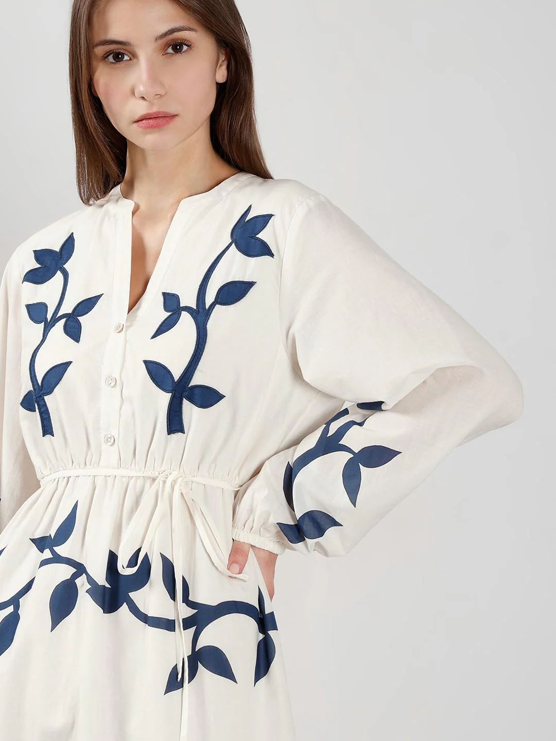 Vero Moda off-White Floral Cotton Midi Dress - Image 5