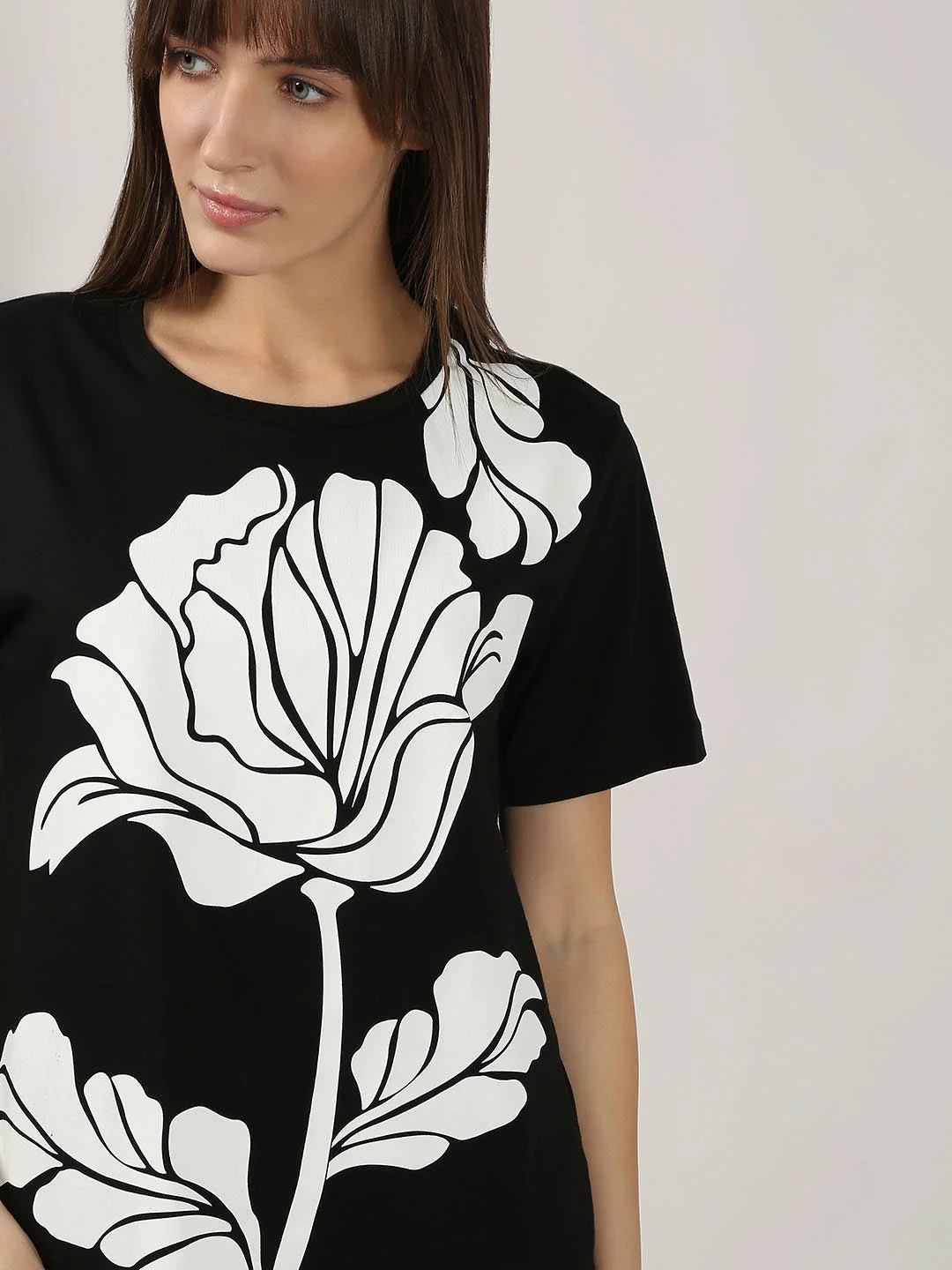 Vero Moda Black Printed Cotton T-Shirt - Image 6