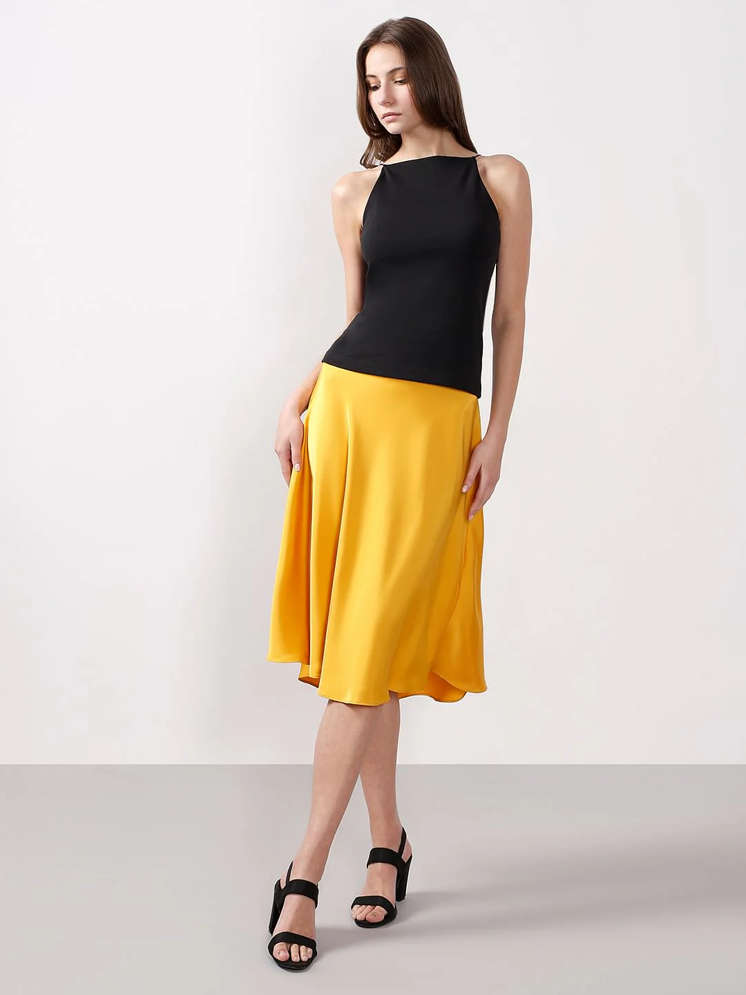 Black Fitted Top - Image 5