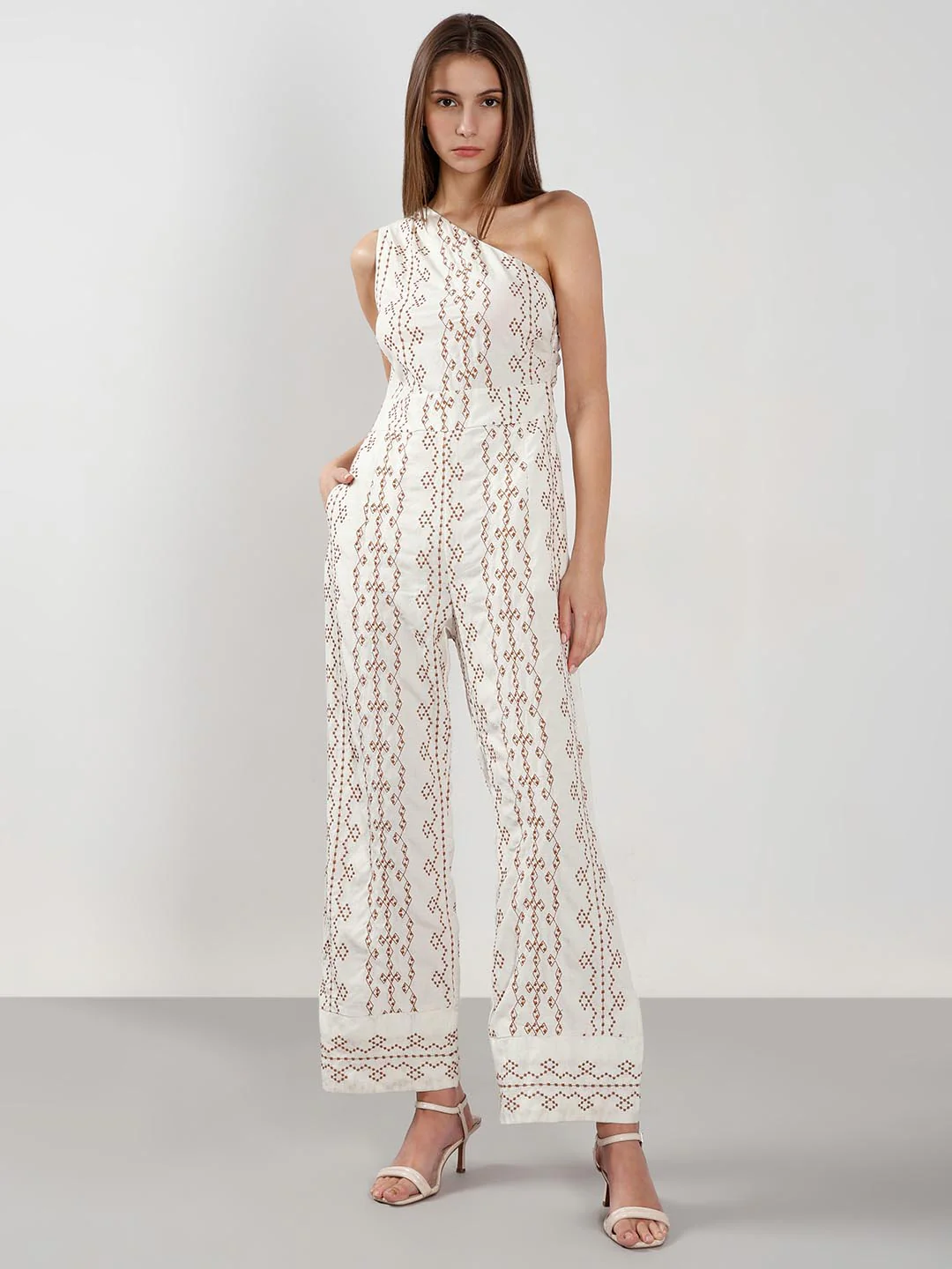 Vero Moda off-White Printed One-Shoulder Jumpsuit - Image 2