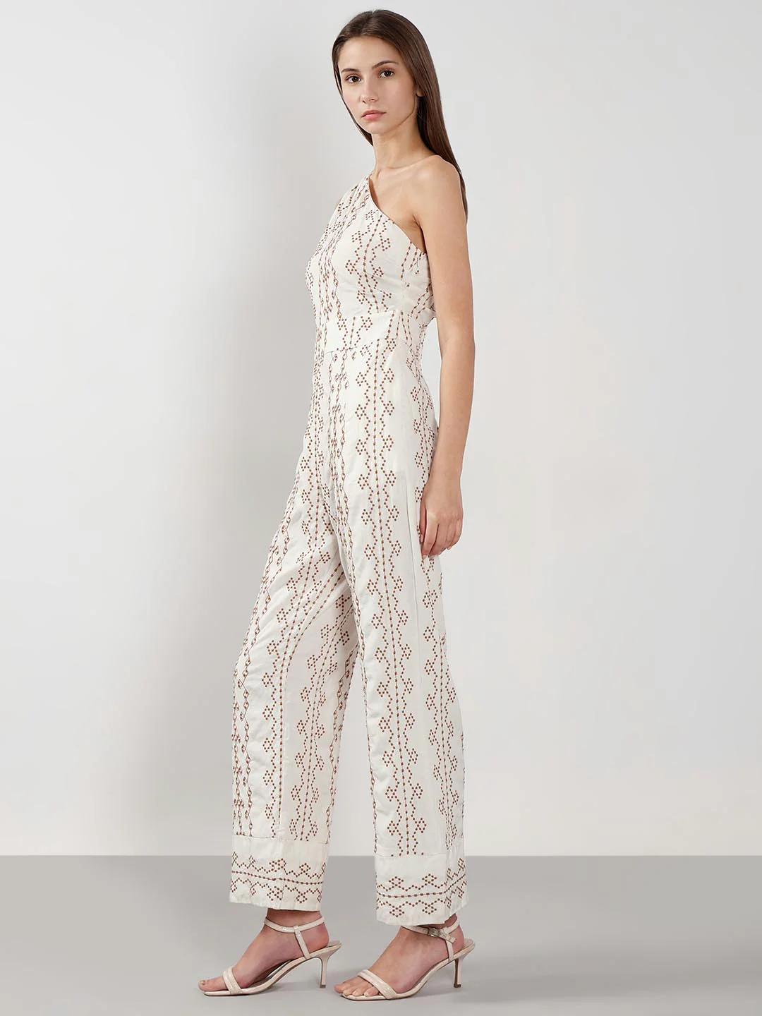 Vero Moda off-White Printed One-Shoulder Jumpsuit - Image 3