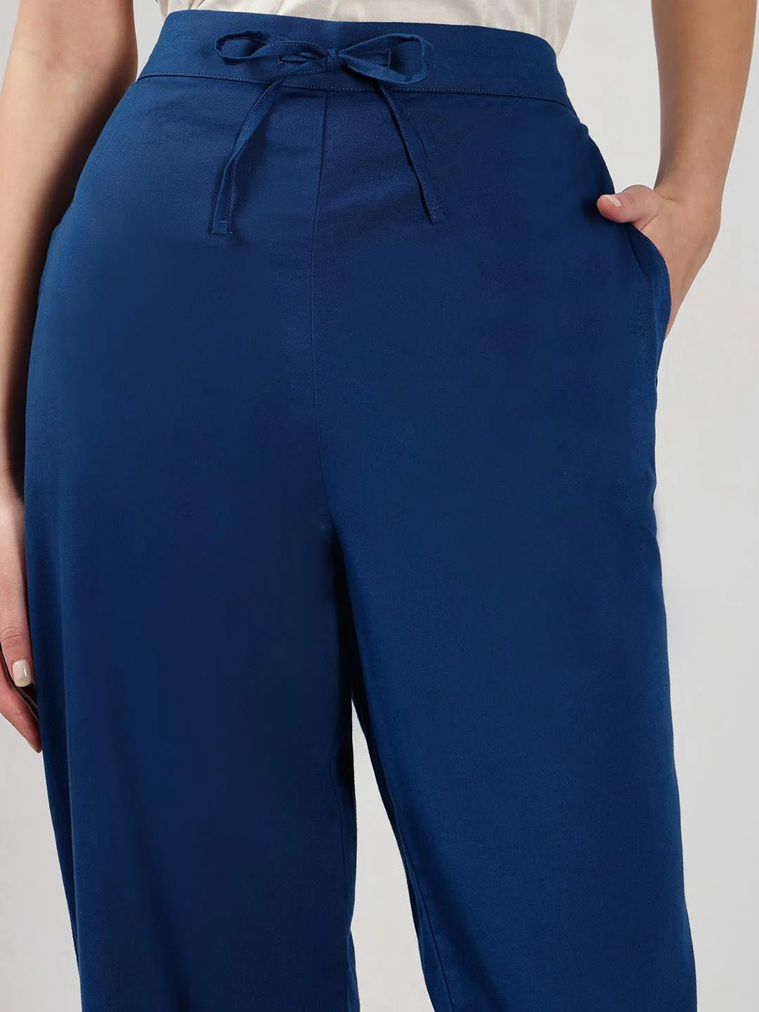 Vero Moda Dark Blue Printed High Rise Pants - Image 6