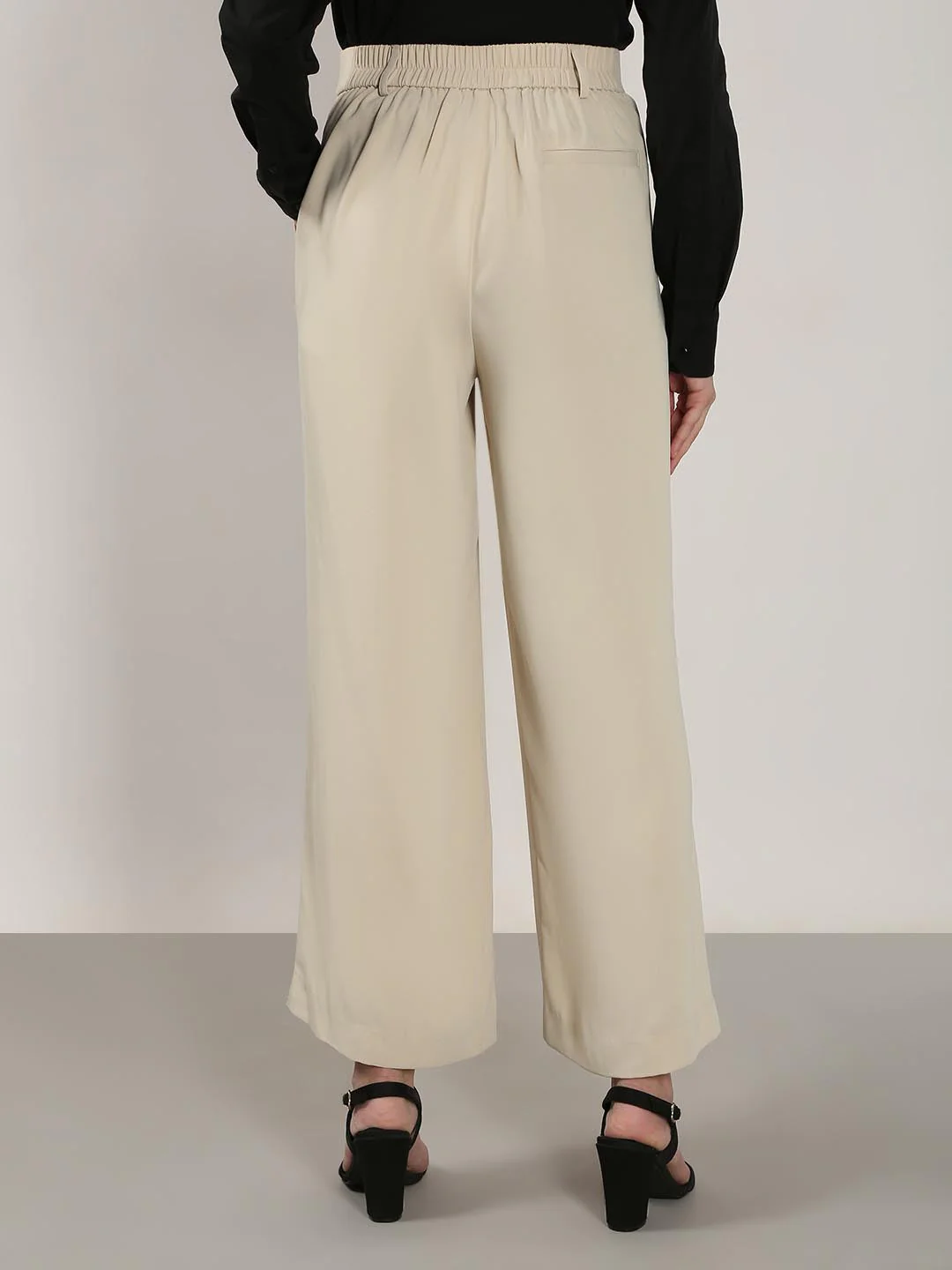 Vero Moda Beige High Rise Pants - Image 3