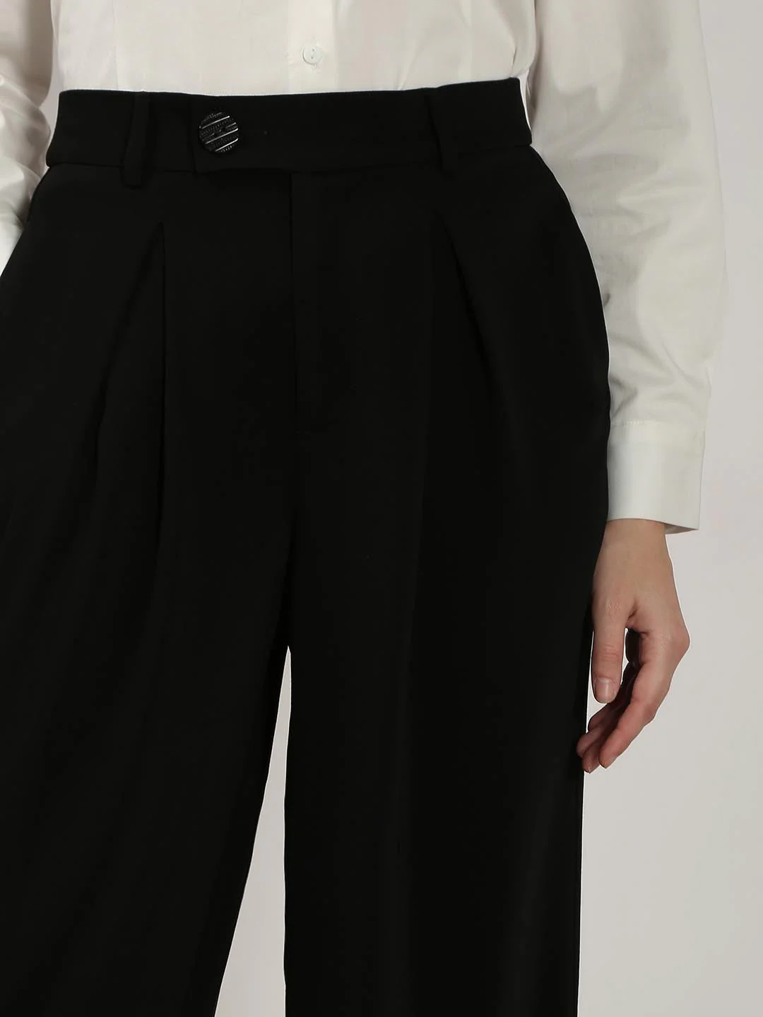 Vero Moda Black High Rise Pants - Image 6