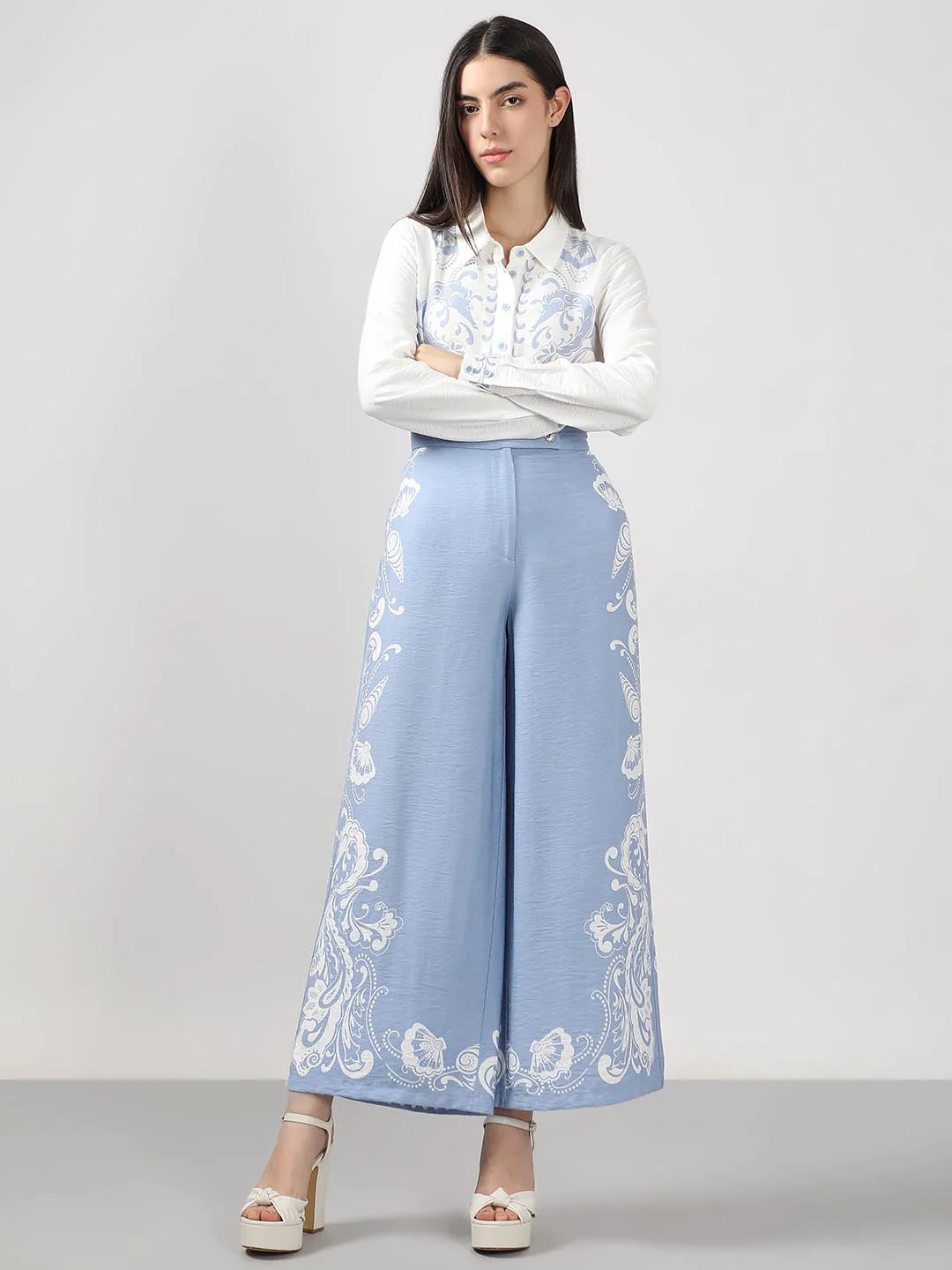 Vero Moda Blue Printed Wide Leg Pants - Image 5