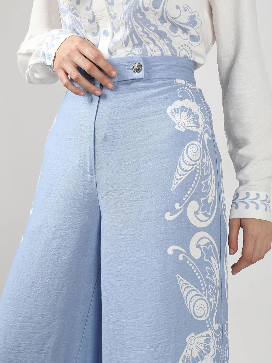 Vero Moda Blue Printed Wide Leg Pants - Image 6