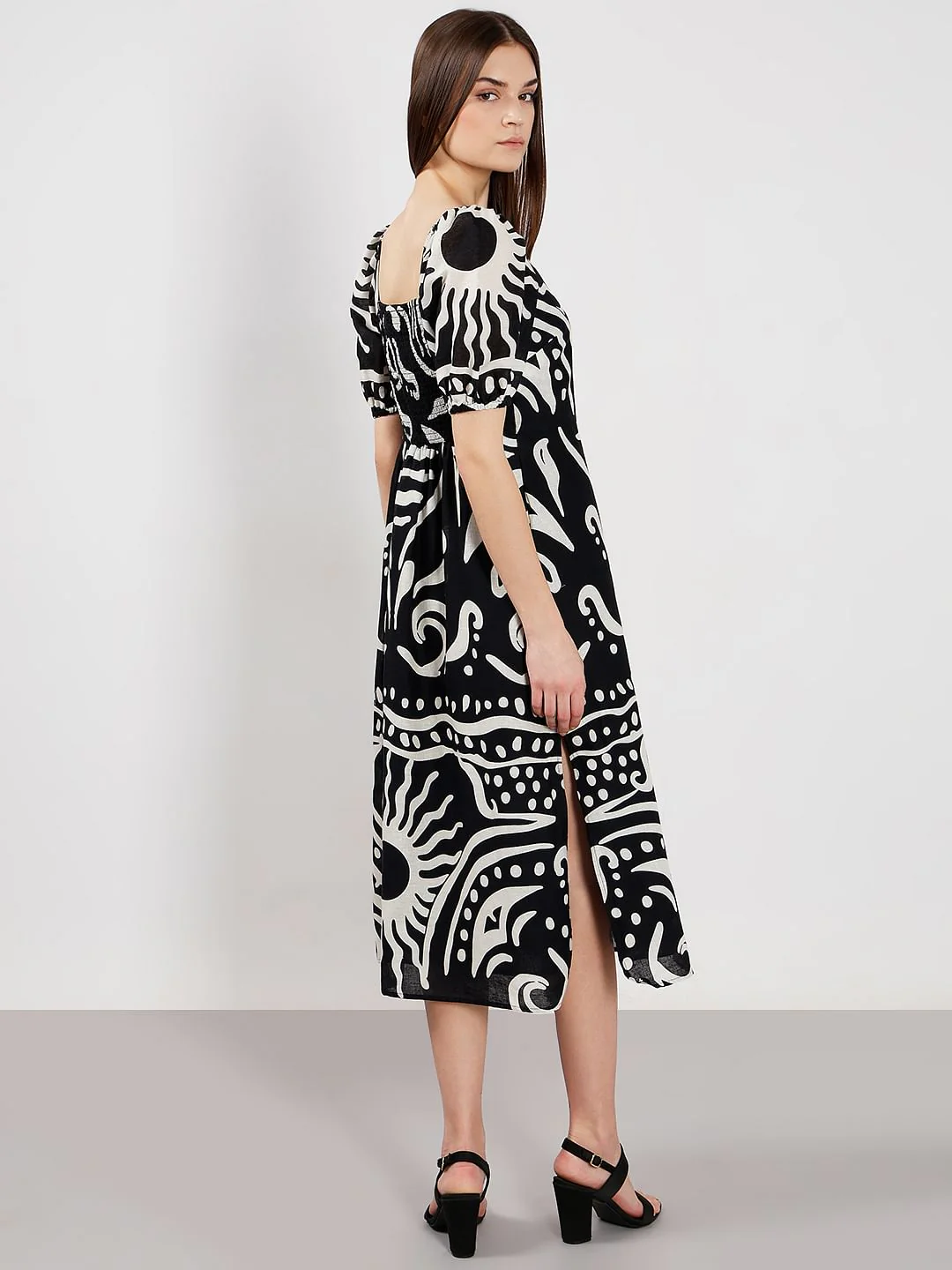 Black & White Printed Midi Dress - Image 4