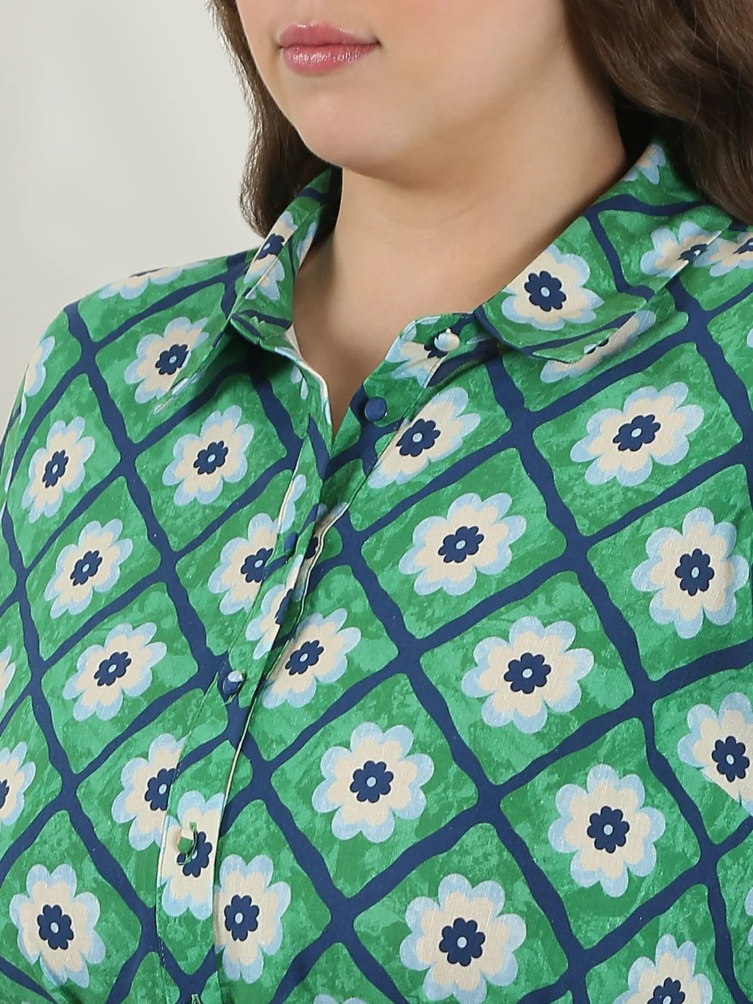 Curve Green Printed Shirt Dress - Image 6