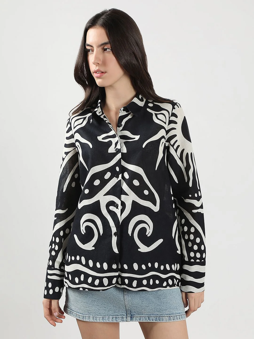 Black & White Printed Shirt - Image 2
