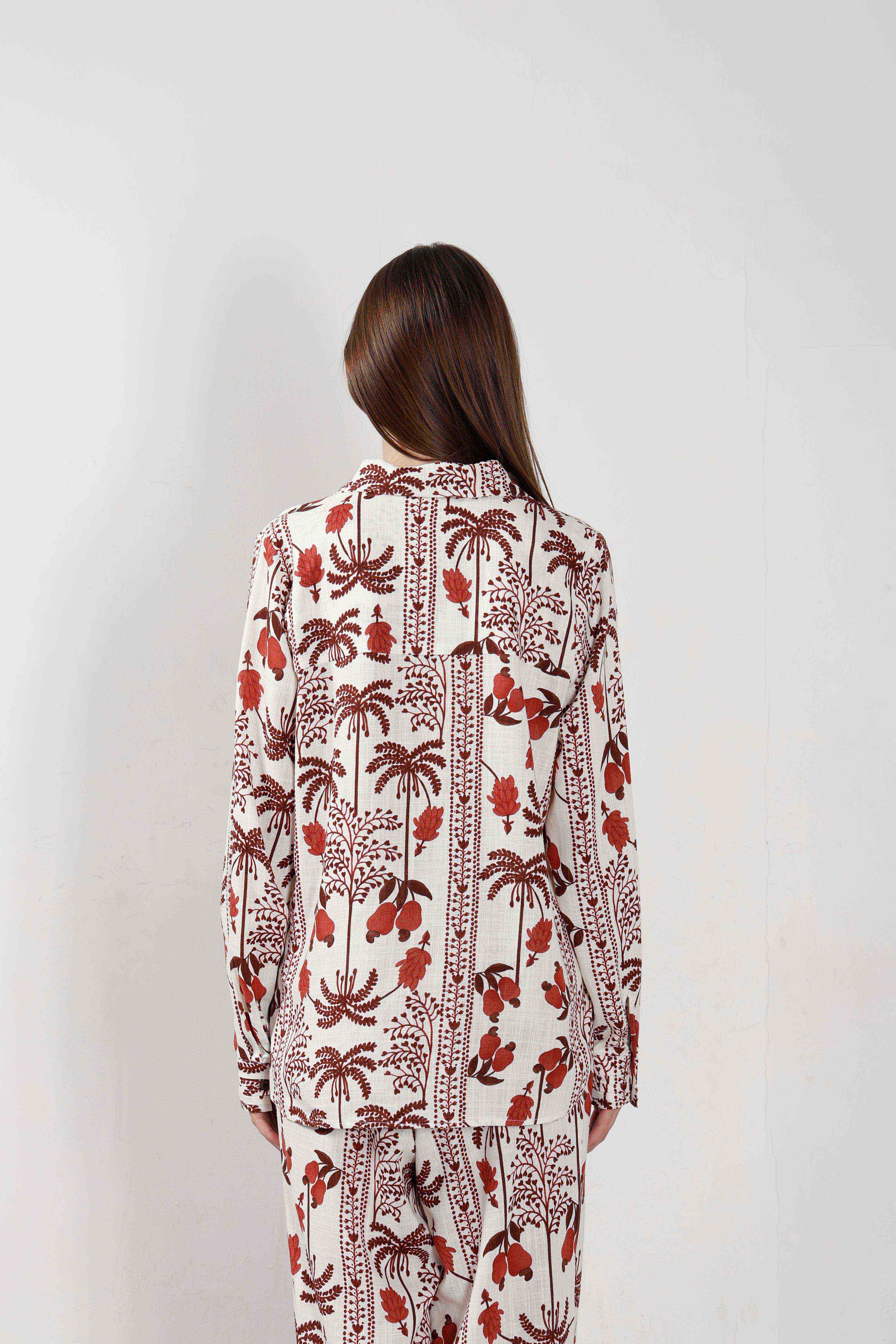 Vero Moda Ecru Printed Shirt - Image 10
