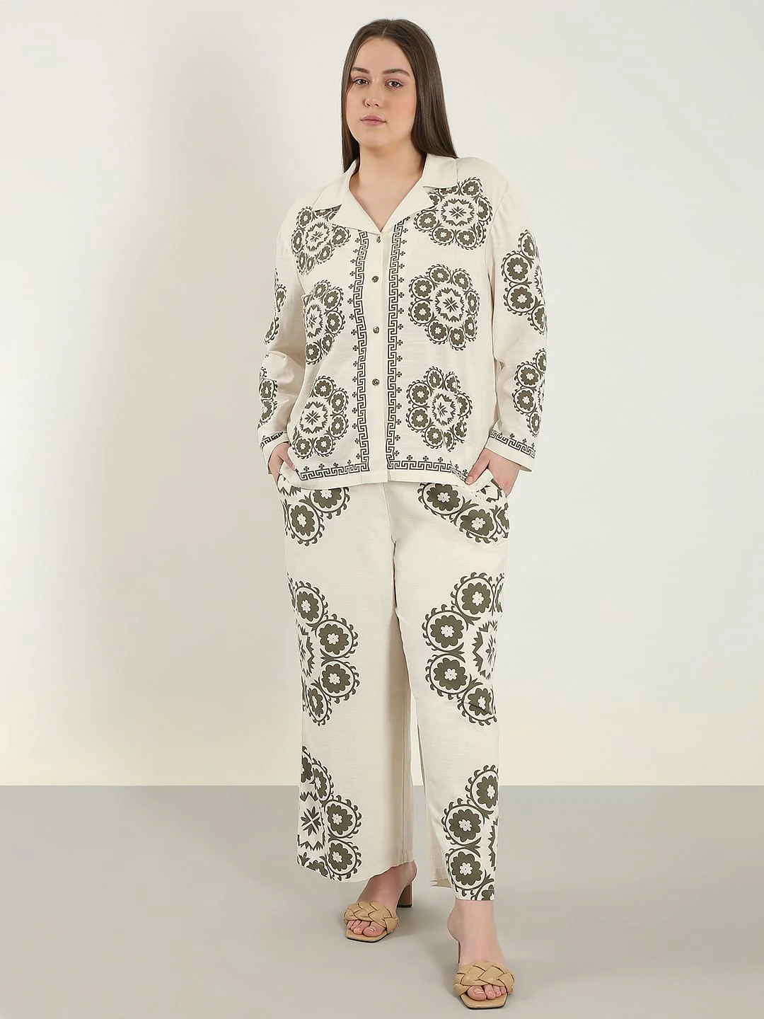 Curve Ecru Printed Co-Ord Set Shirt - Image 5