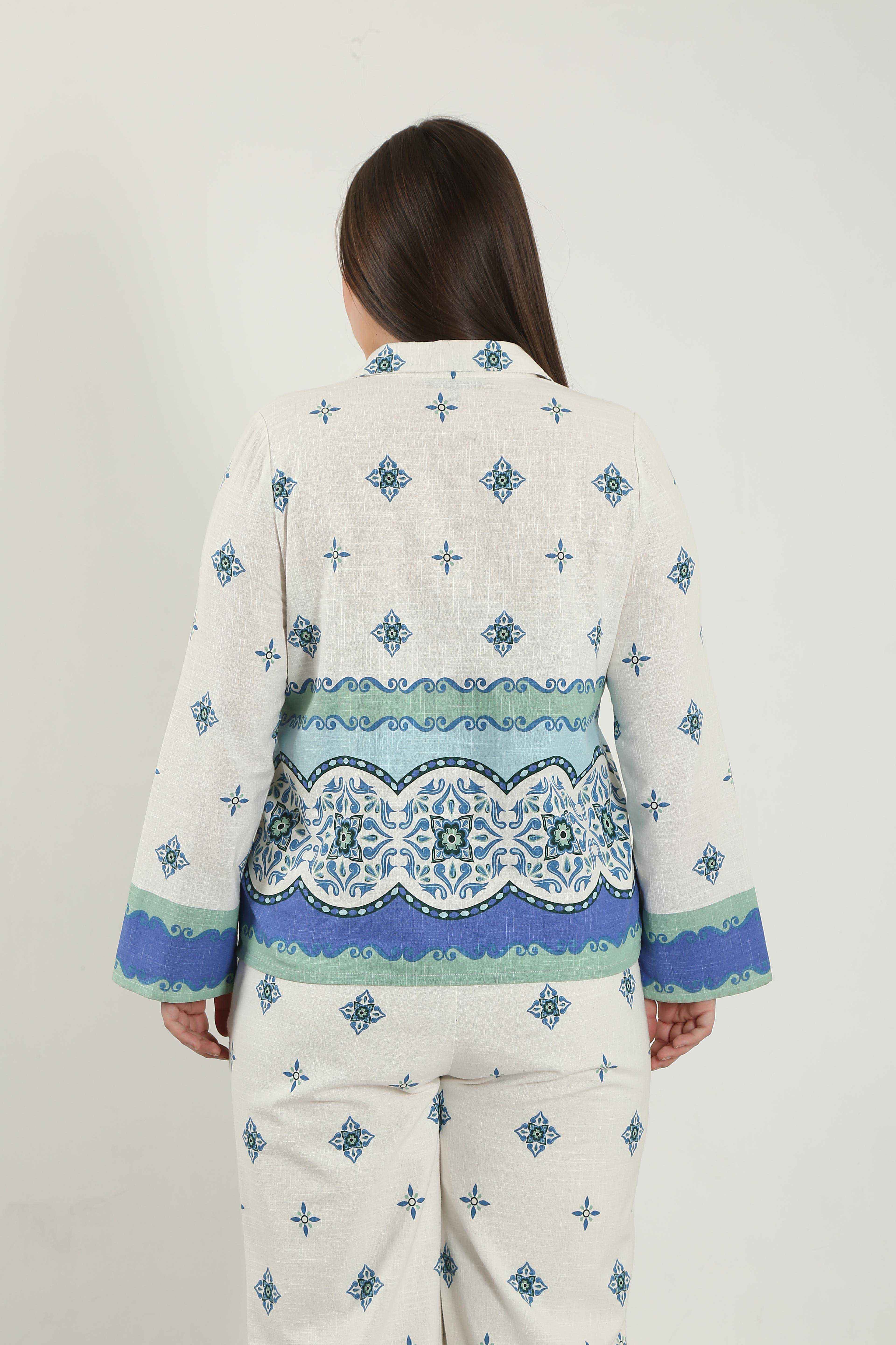 Vero Moda Curve White Printed Cotton Shirt - Image 10
