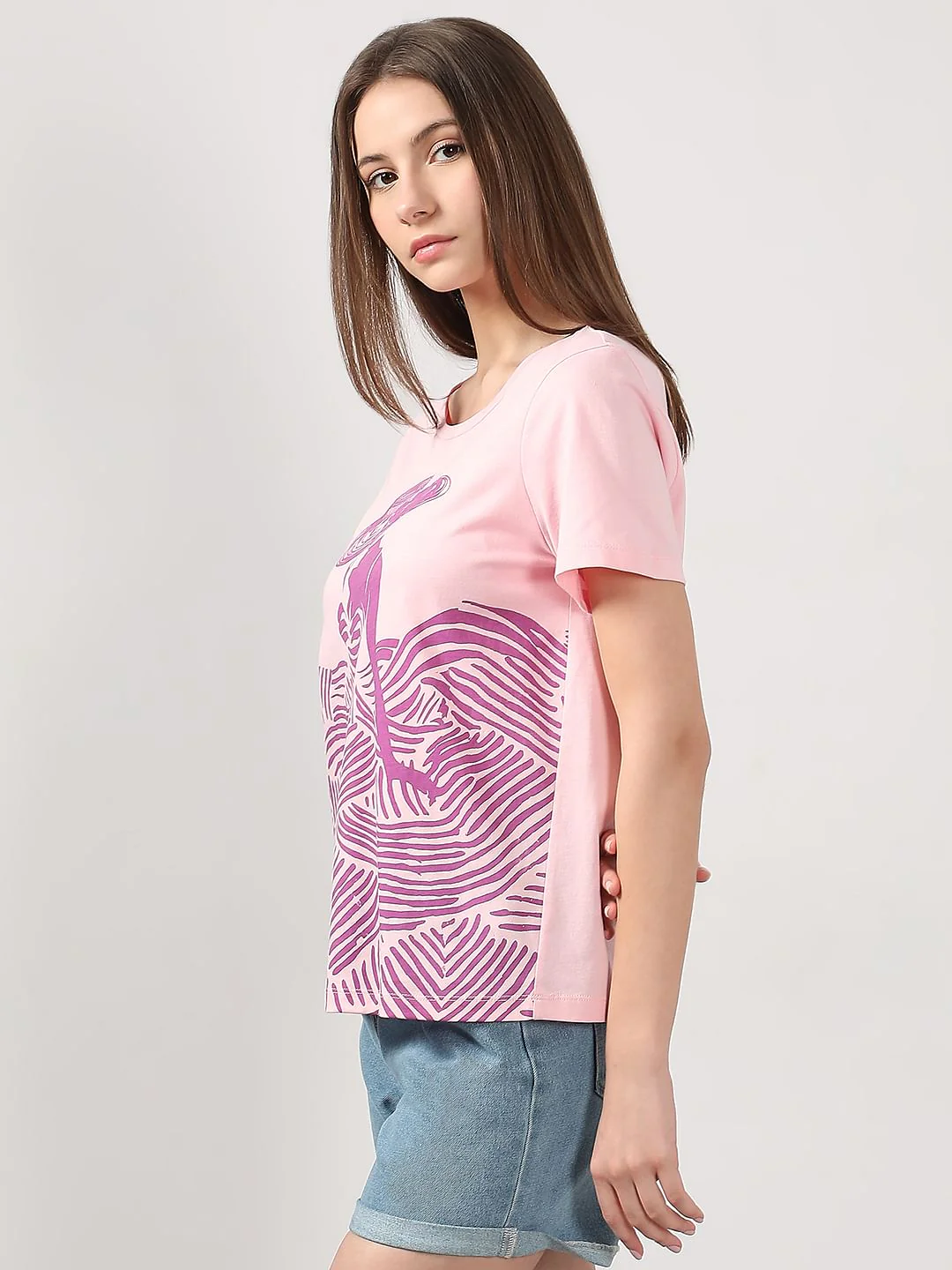 Pink Graphic Print Cotton T-Shirt - Image 3