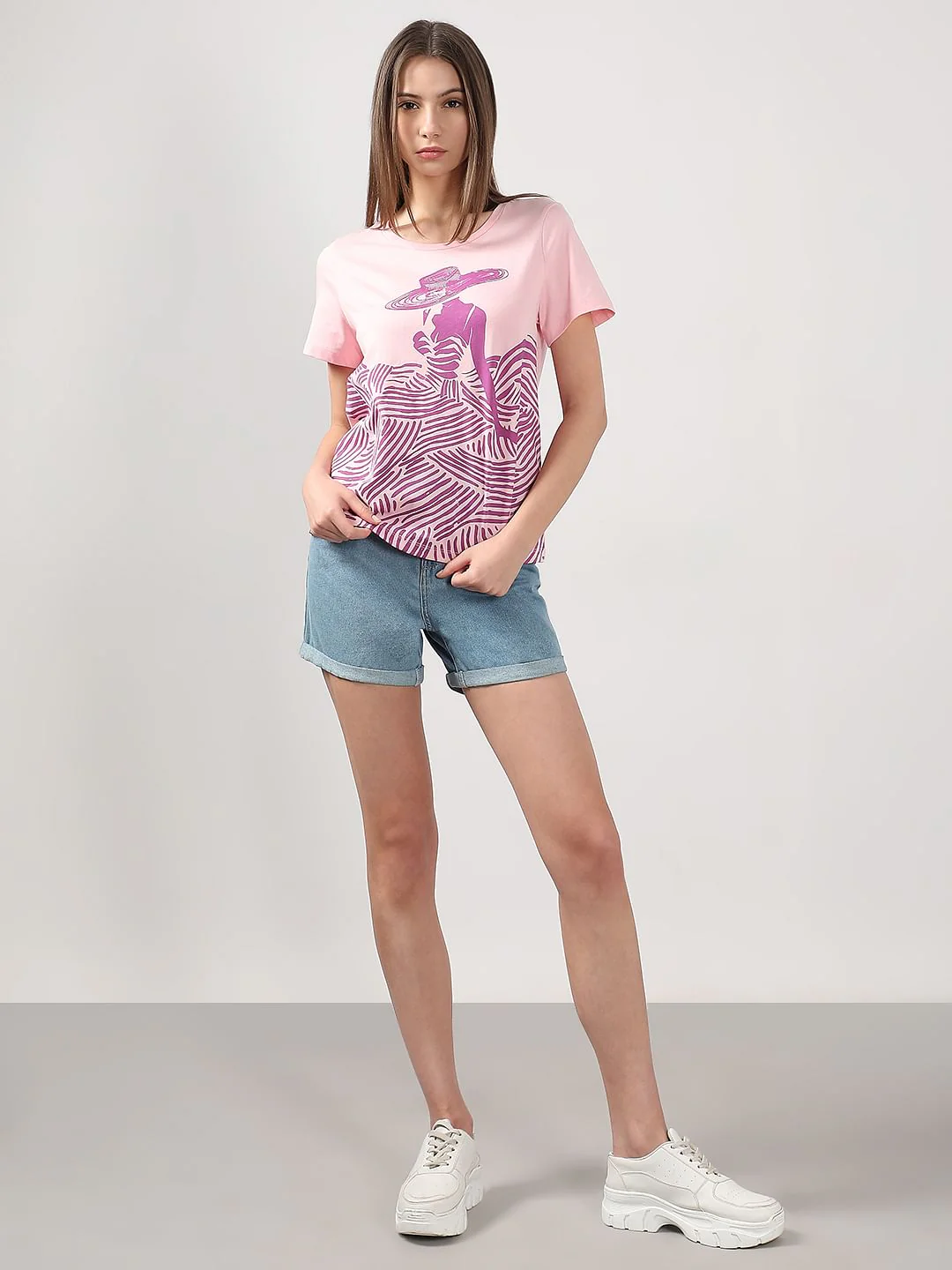 Pink Graphic Print Cotton T-Shirt - Image 5