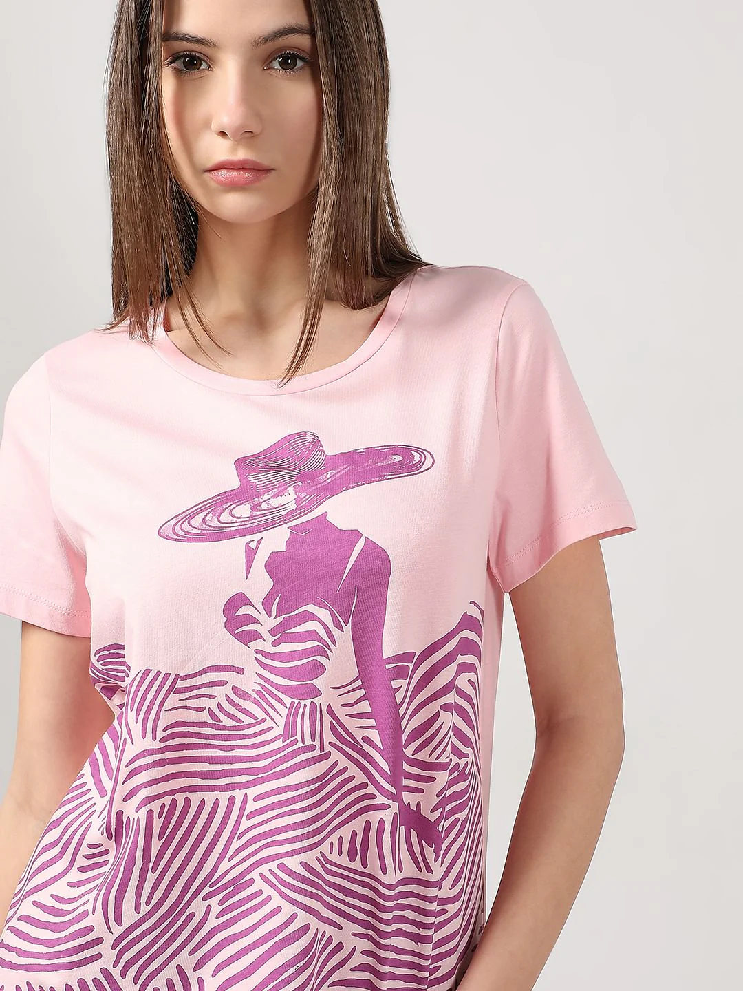 Pink Graphic Print Cotton T-Shirt - Image 6