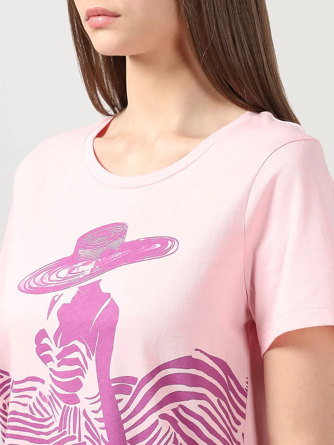 Pink Graphic Print Cotton T-Shirt - Image 8