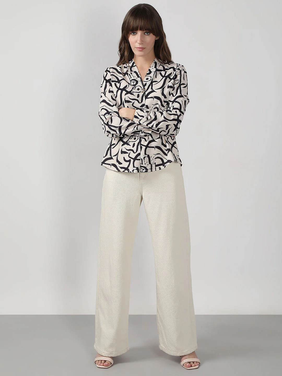 Black & White Abstract Print Top - Image 5