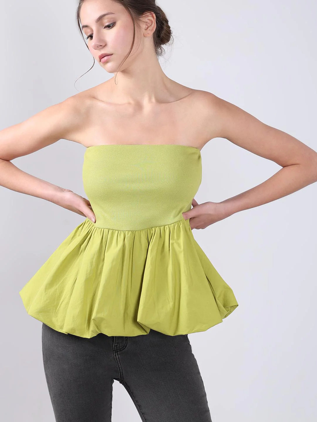 Vero Moda Green off-Shoulder Top - Image 6