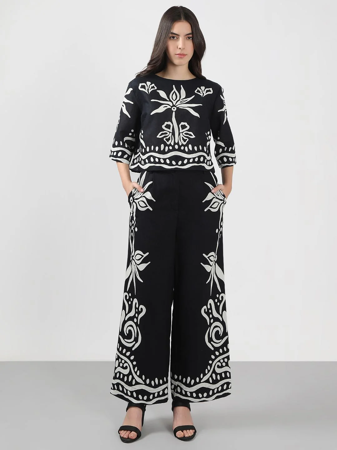 Black & White Printed Co-Ord Set Top - Image 5