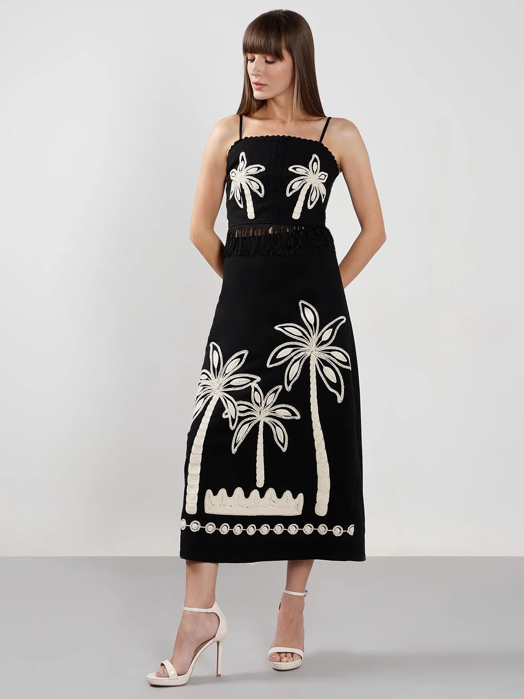 Vero Moda Black Embroidered Co-Ord Set Skirt - Image 5