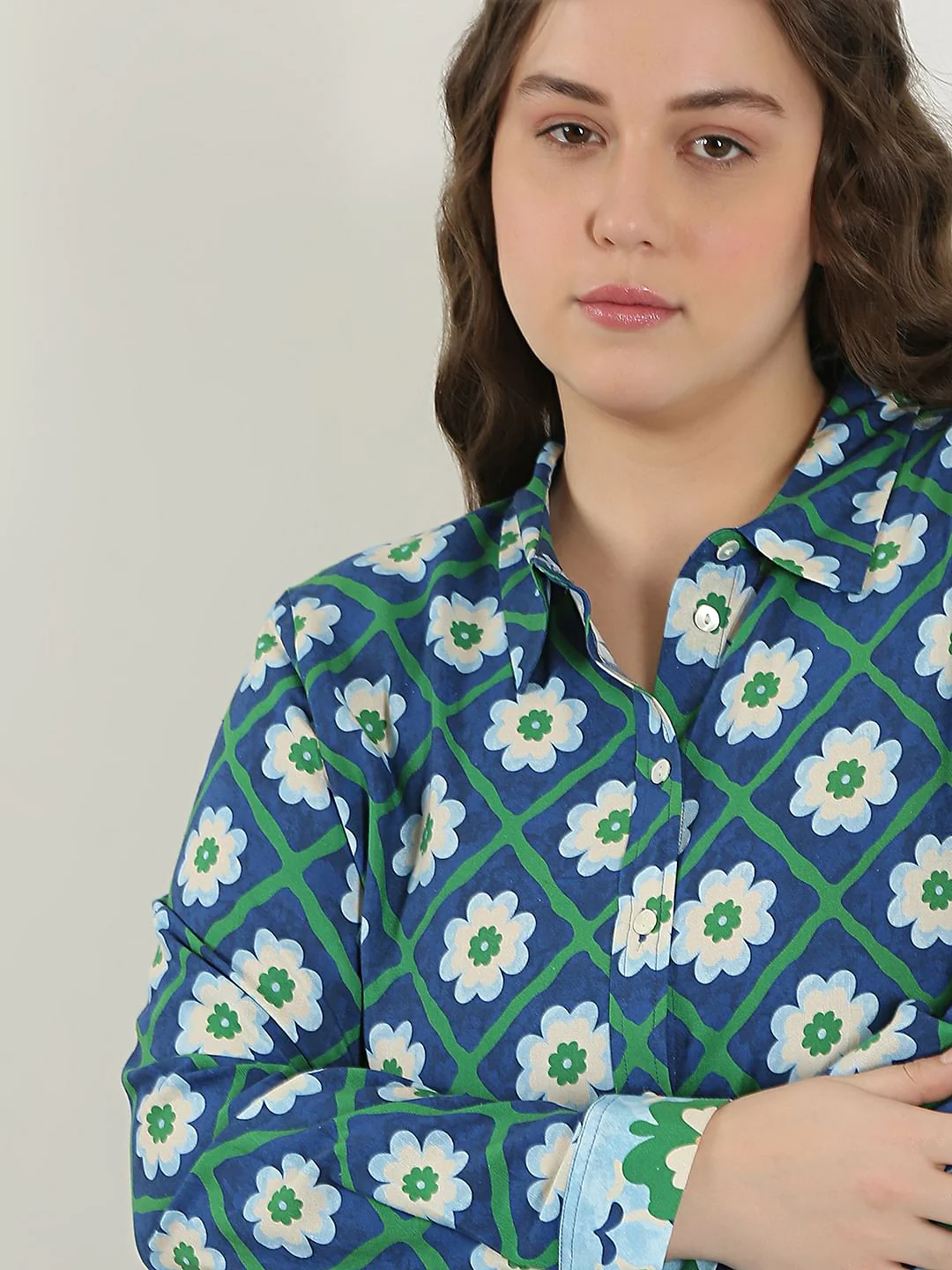 Curve Green Printed Co-Ord Set Shirt - Image 6