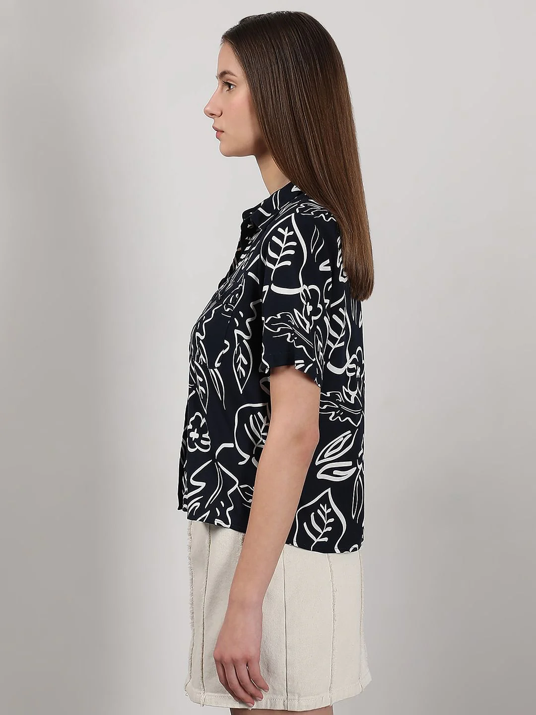Black Printed Shirt - Image 3
