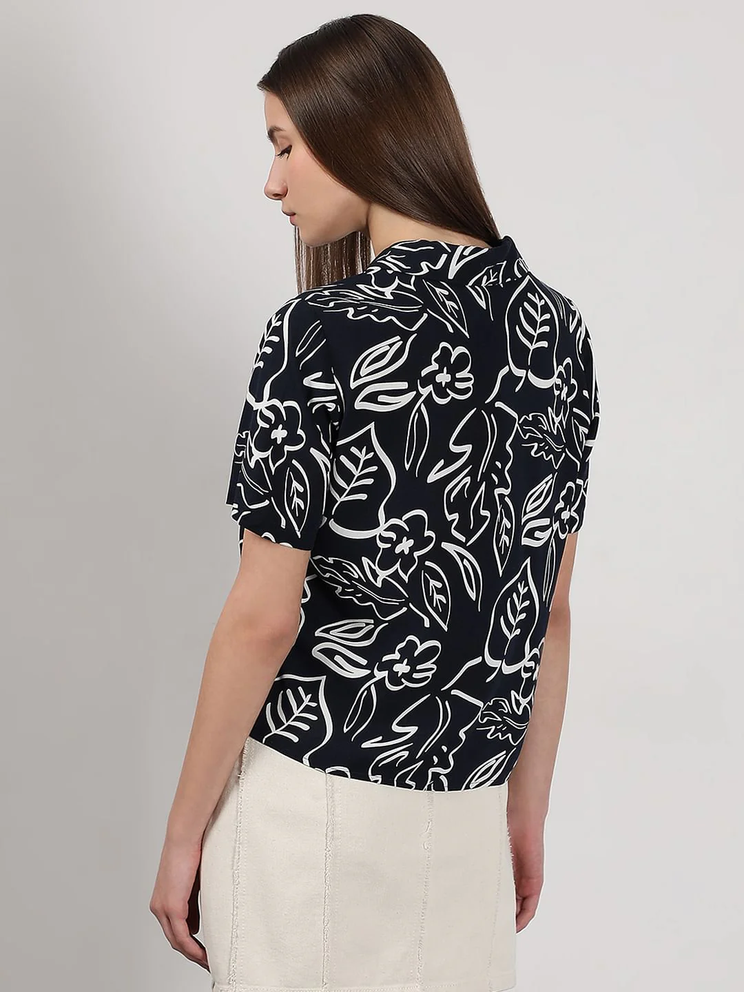 Black Printed Shirt - Image 4