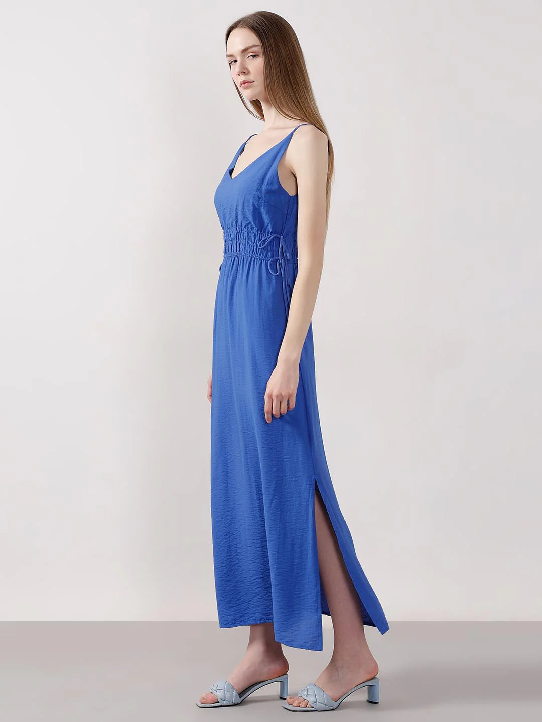 Vero Moda Blue V Neck Strappy Dress - Image 3