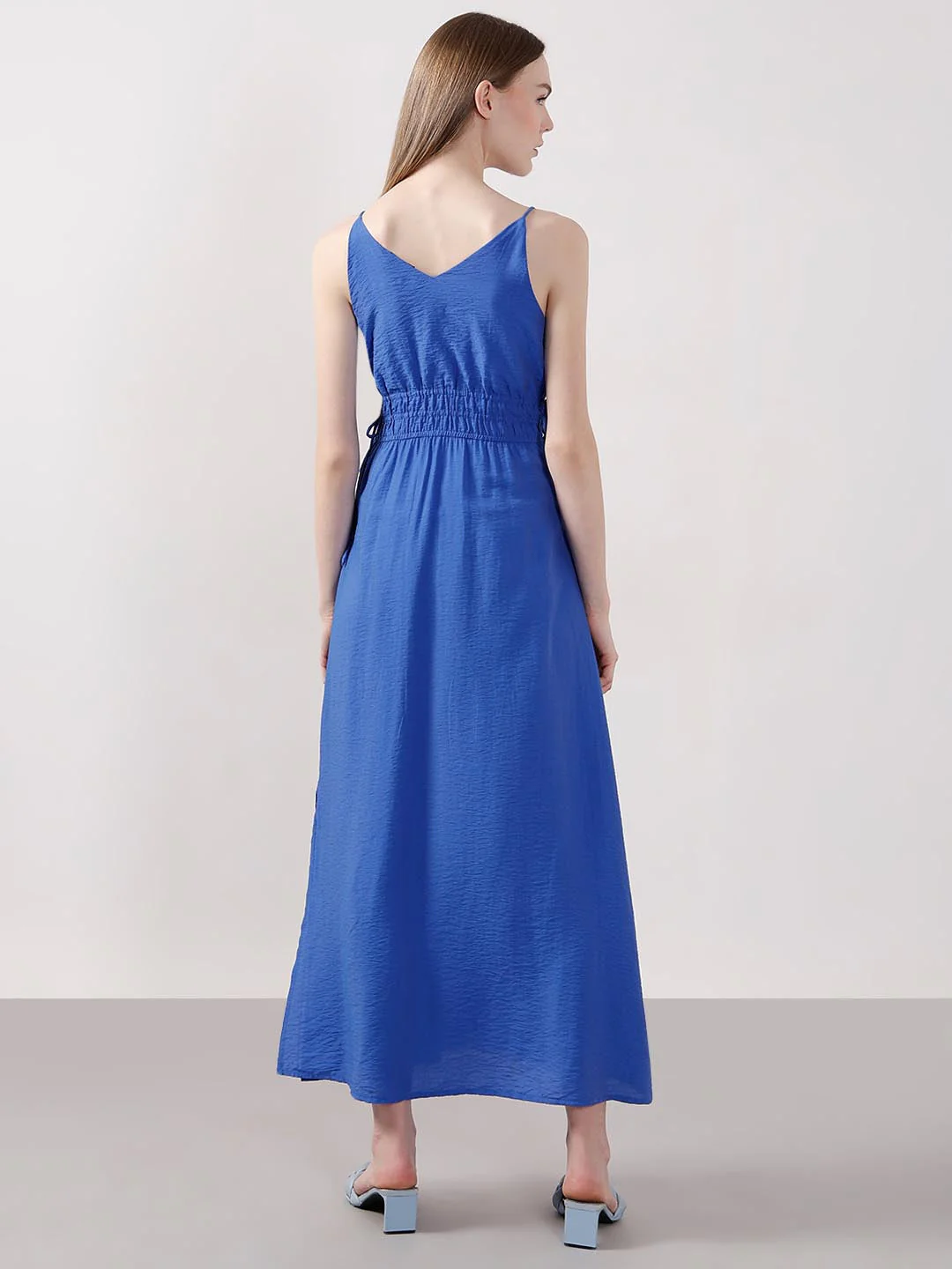 Vero Moda Blue V Neck Strappy Dress - Image 4