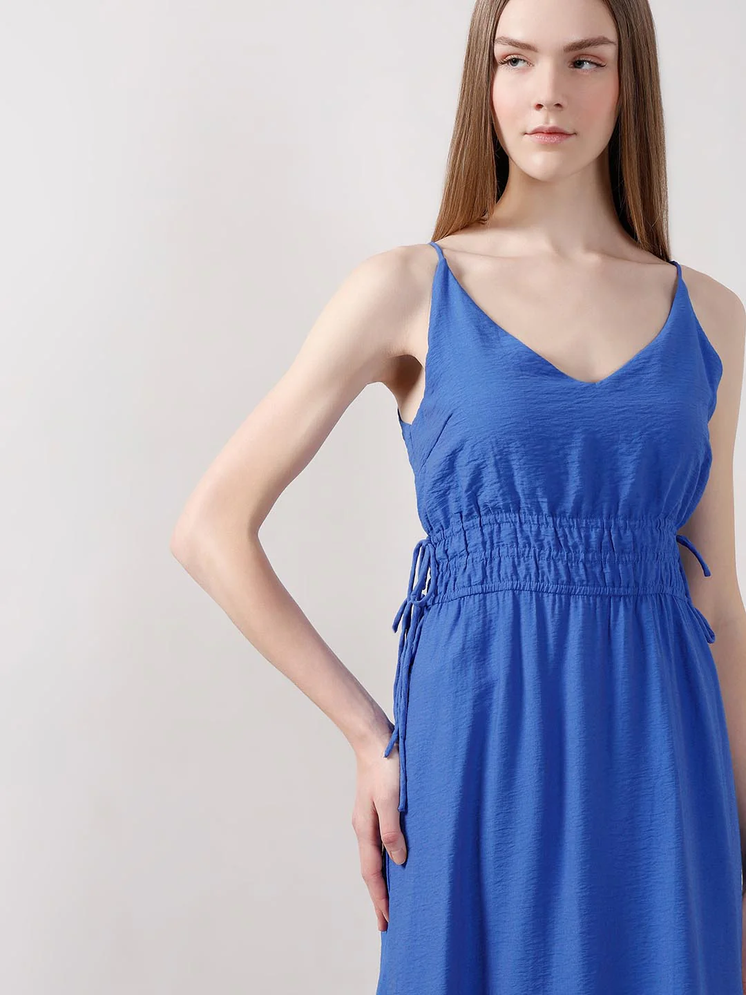 Vero Moda Blue V Neck Strappy Dress - Image 5