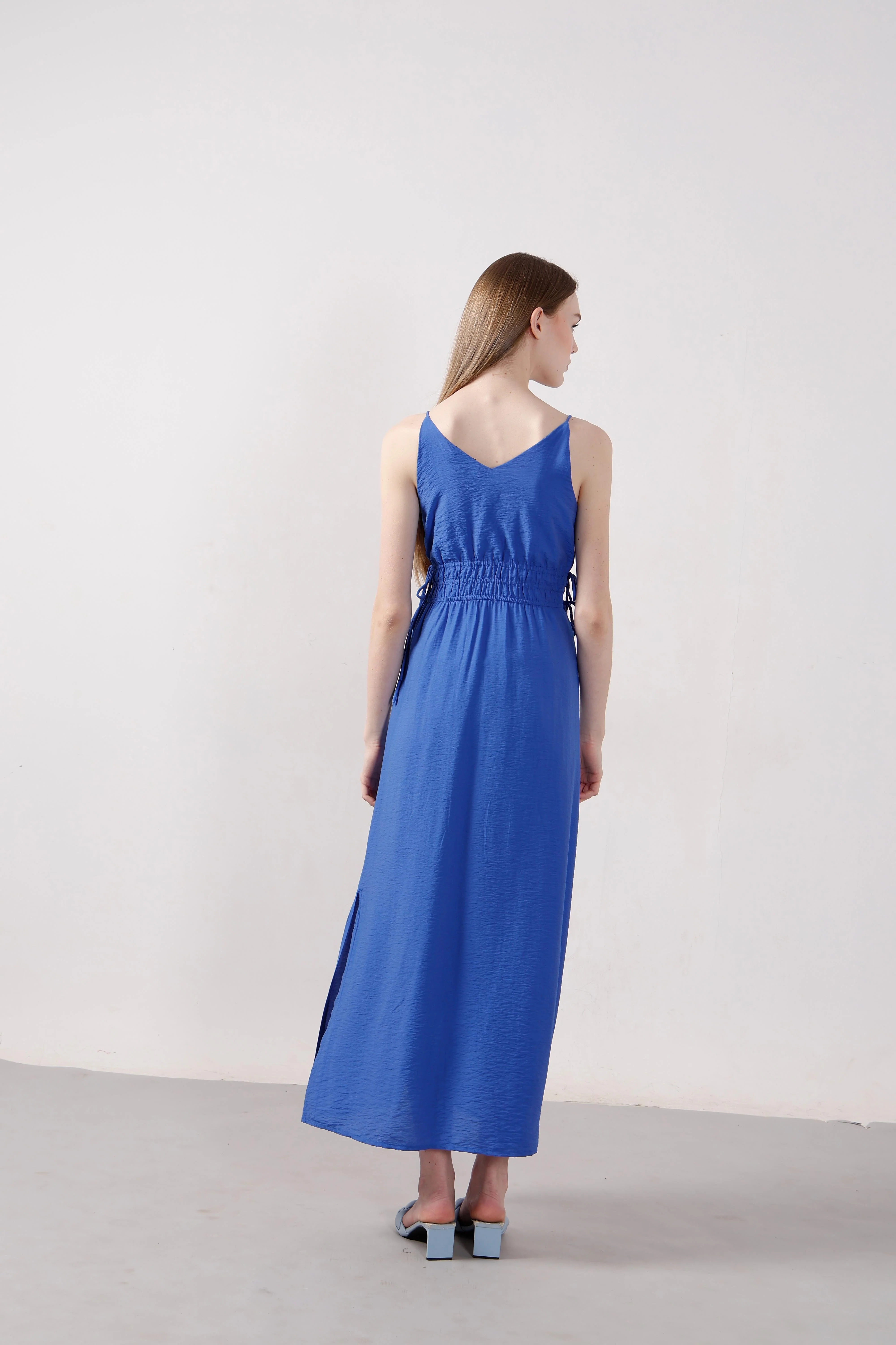 Vero Moda Blue V Neck Strappy Dress - Image 9