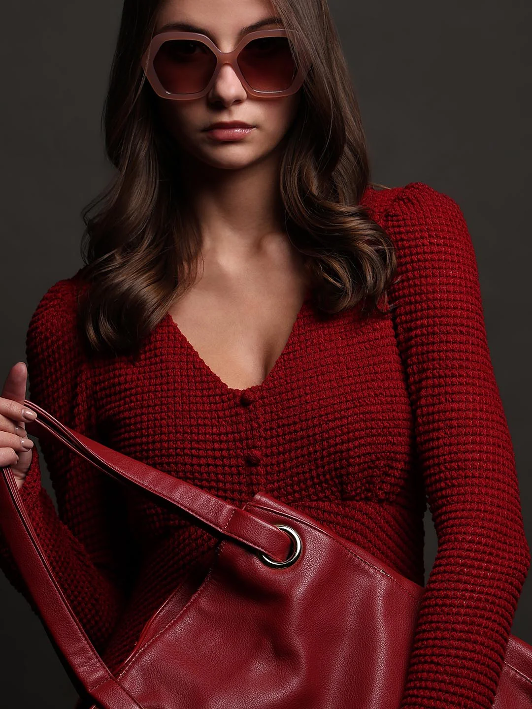 Vero Moda Peach Hexagonal Sunglasses - Image 3