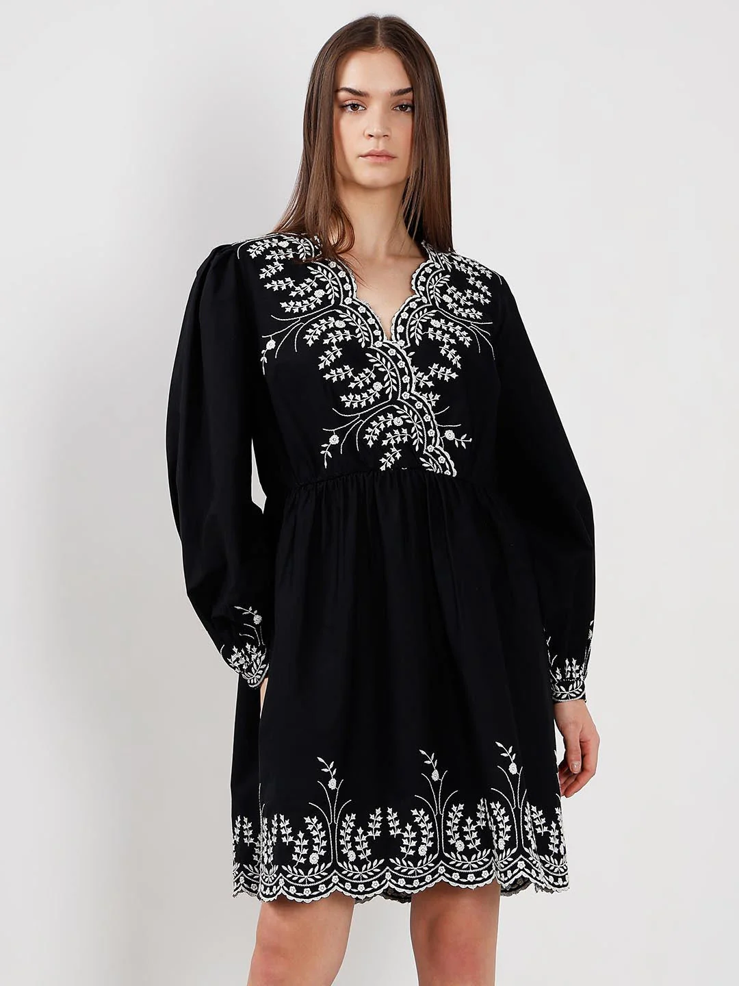 Vero Moda Black Embroidered Cotton Dress - Image 2