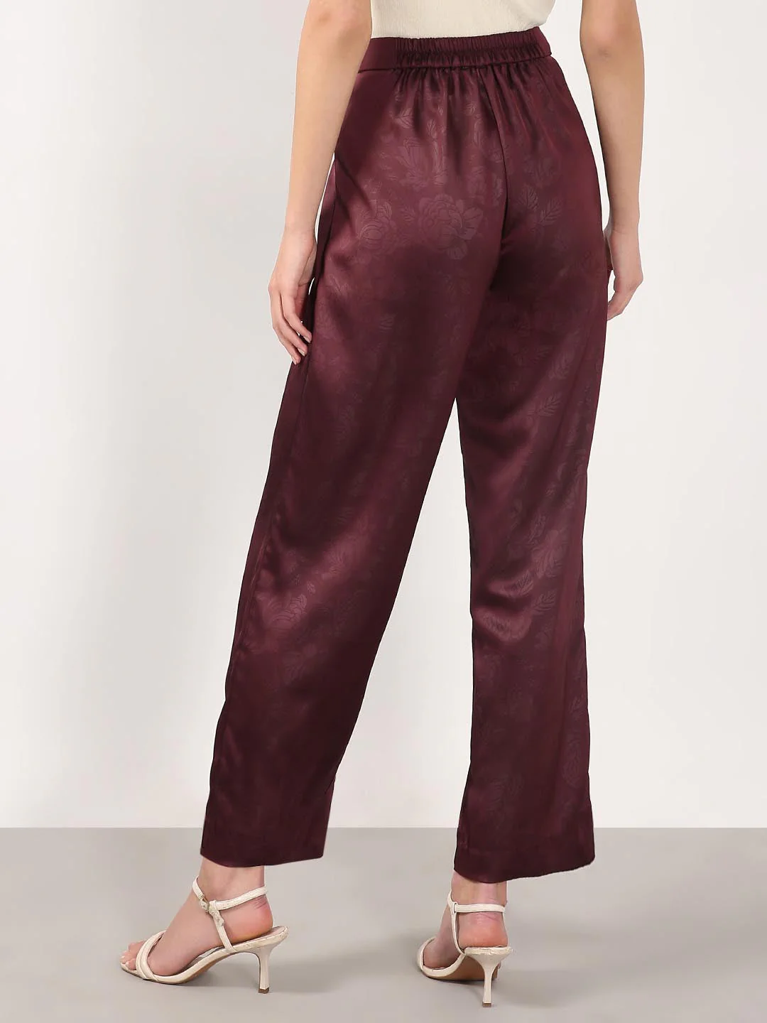 Vero Moda Maroon High Rise Flared Pants - Image 3