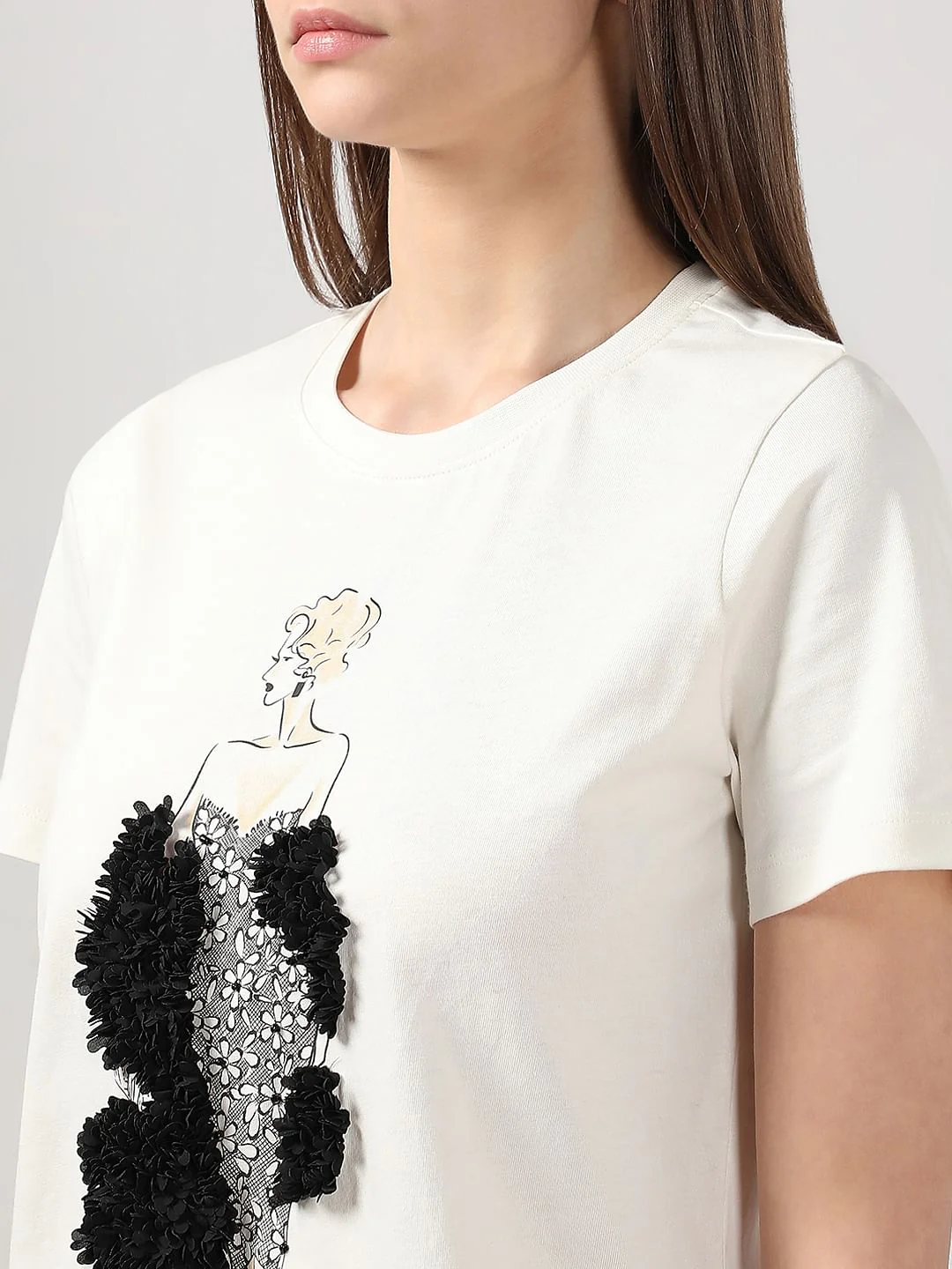White Printed T-Shirt - Image 8