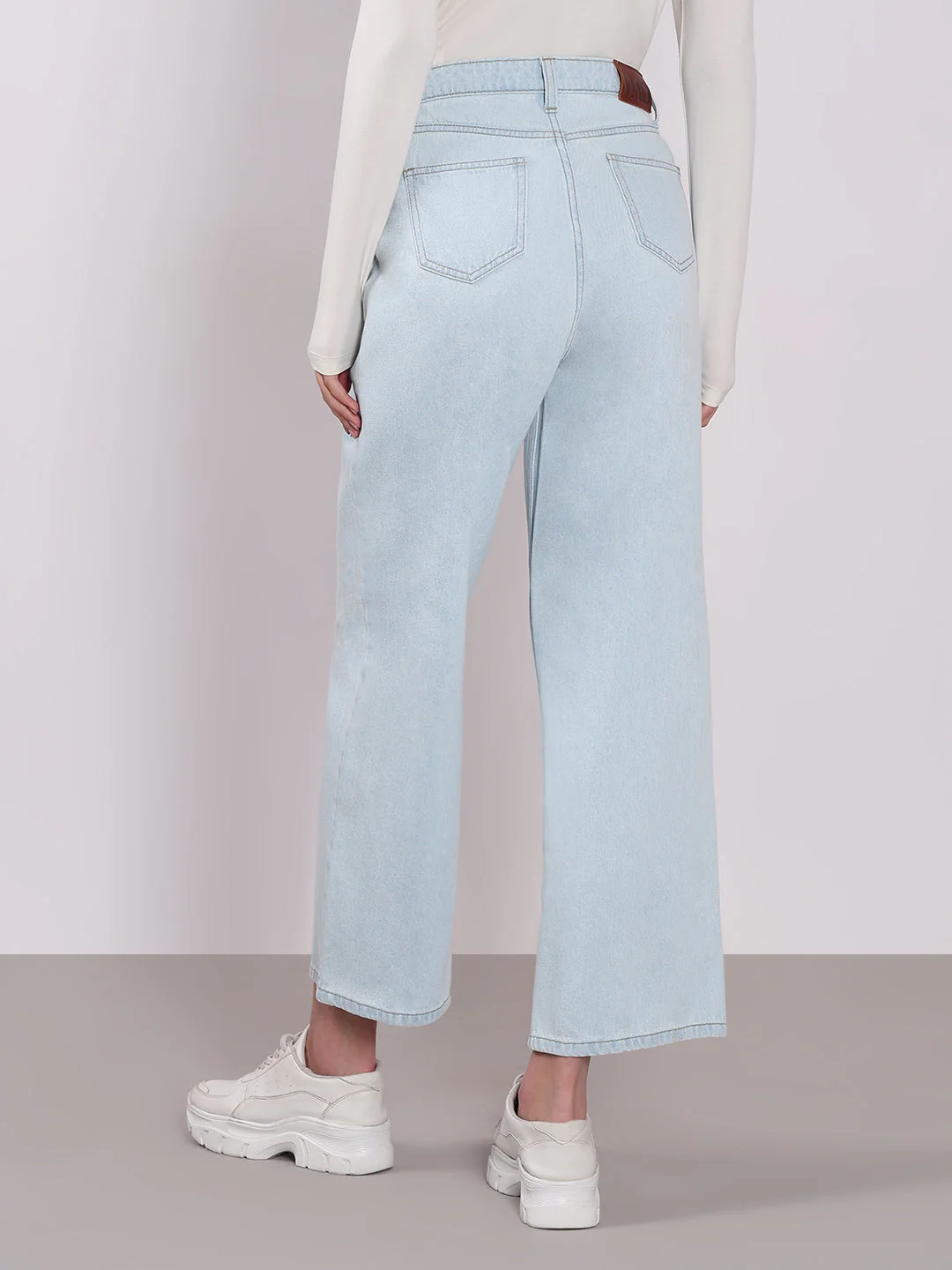 Ice Washed Wide Leg Jeans - Image 4