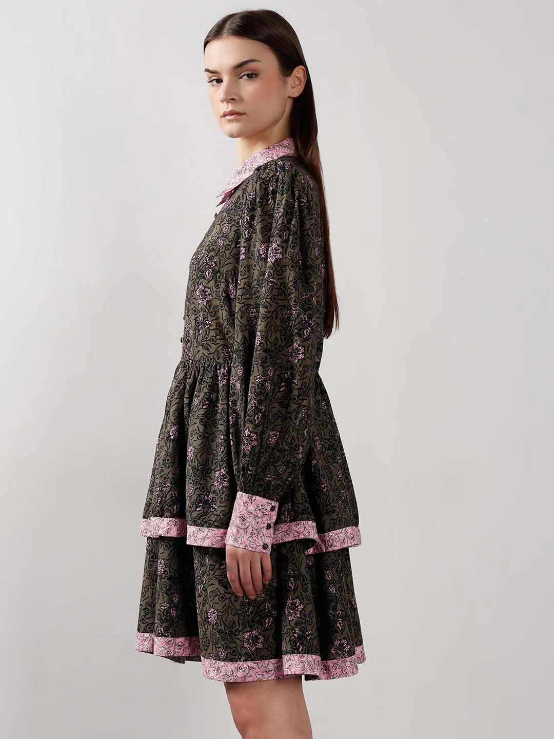 Vero Moda Black Printed Fit & Flare Dress - Image 4