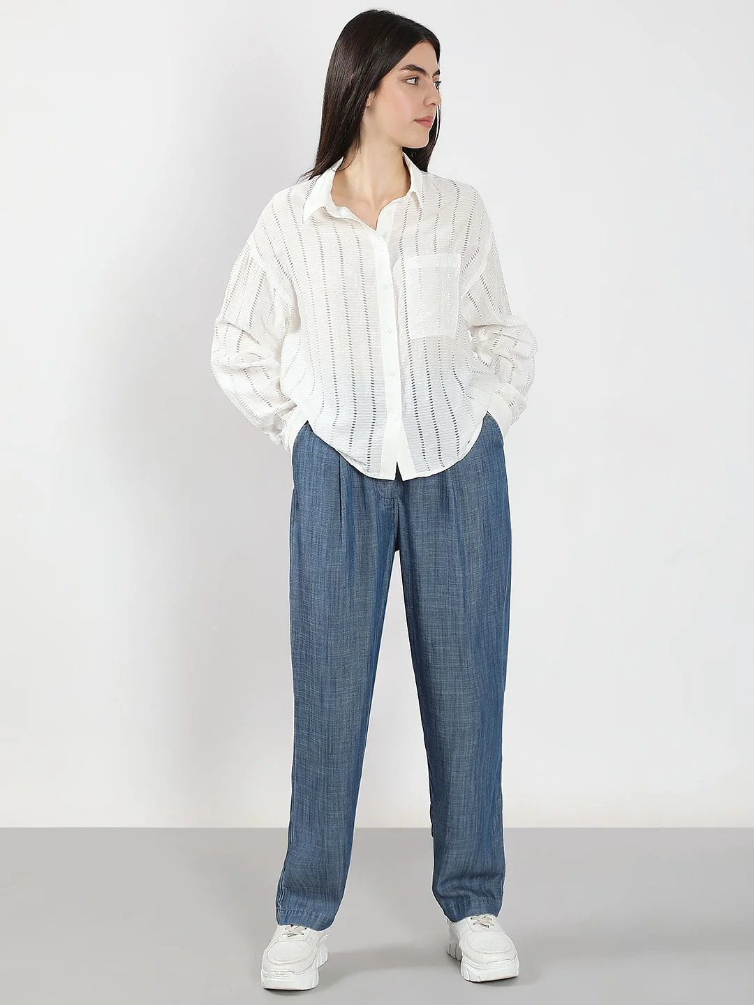 White Shirt - Image 5